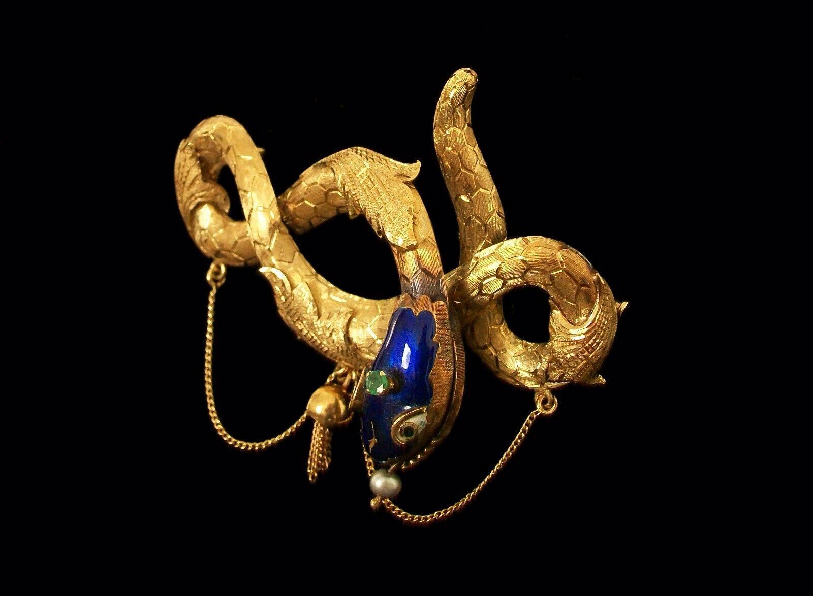 Victorian Antique 18K Gold & Enamel Snake Brooch, Emerald & Pearl, France, Circa 1880 For Sale