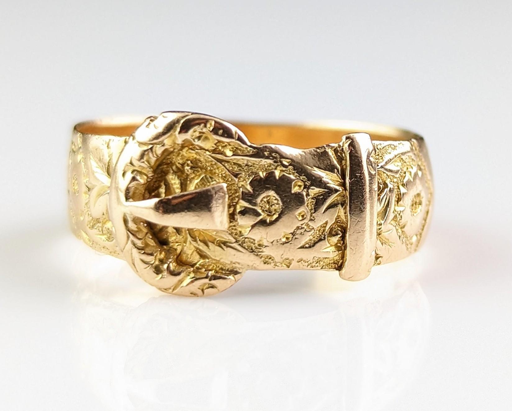 Antiker Ring mit gravierter Schnalle aus 18 Karat Gold, orangefarbene Blüte  5