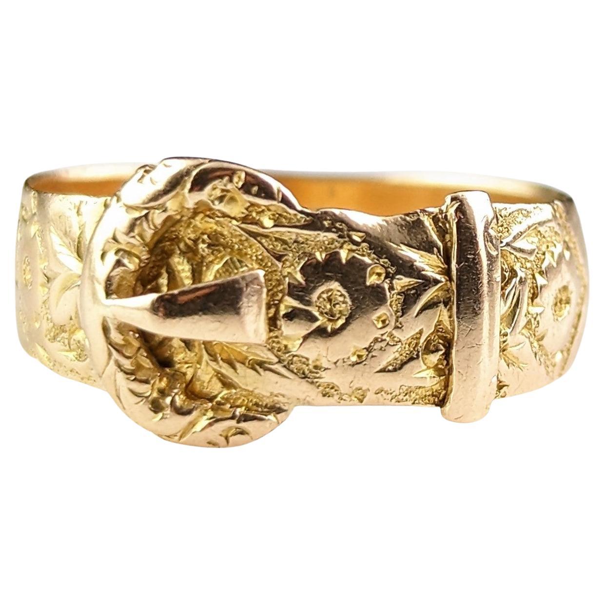 Antiker Ring mit gravierter Schnalle aus 18 Karat Gold, orangefarbene Blüte 
