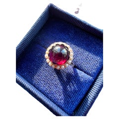 Antique 18K Gold Garnet and Pearl Cluster Ring