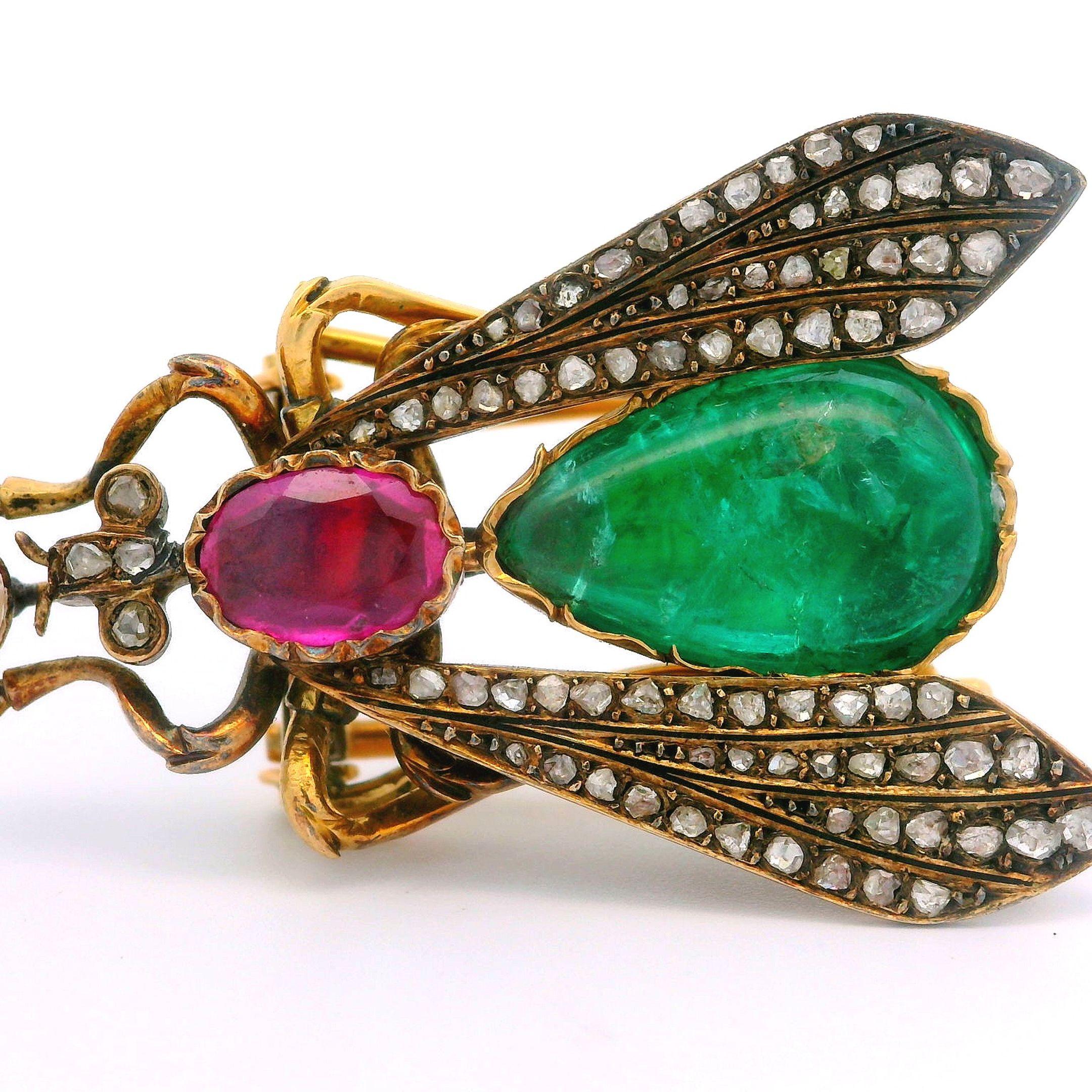 Spilla antica in oro 18k GIA smeraldo rubino diamante e perla grande insetto mosca in vendita 4