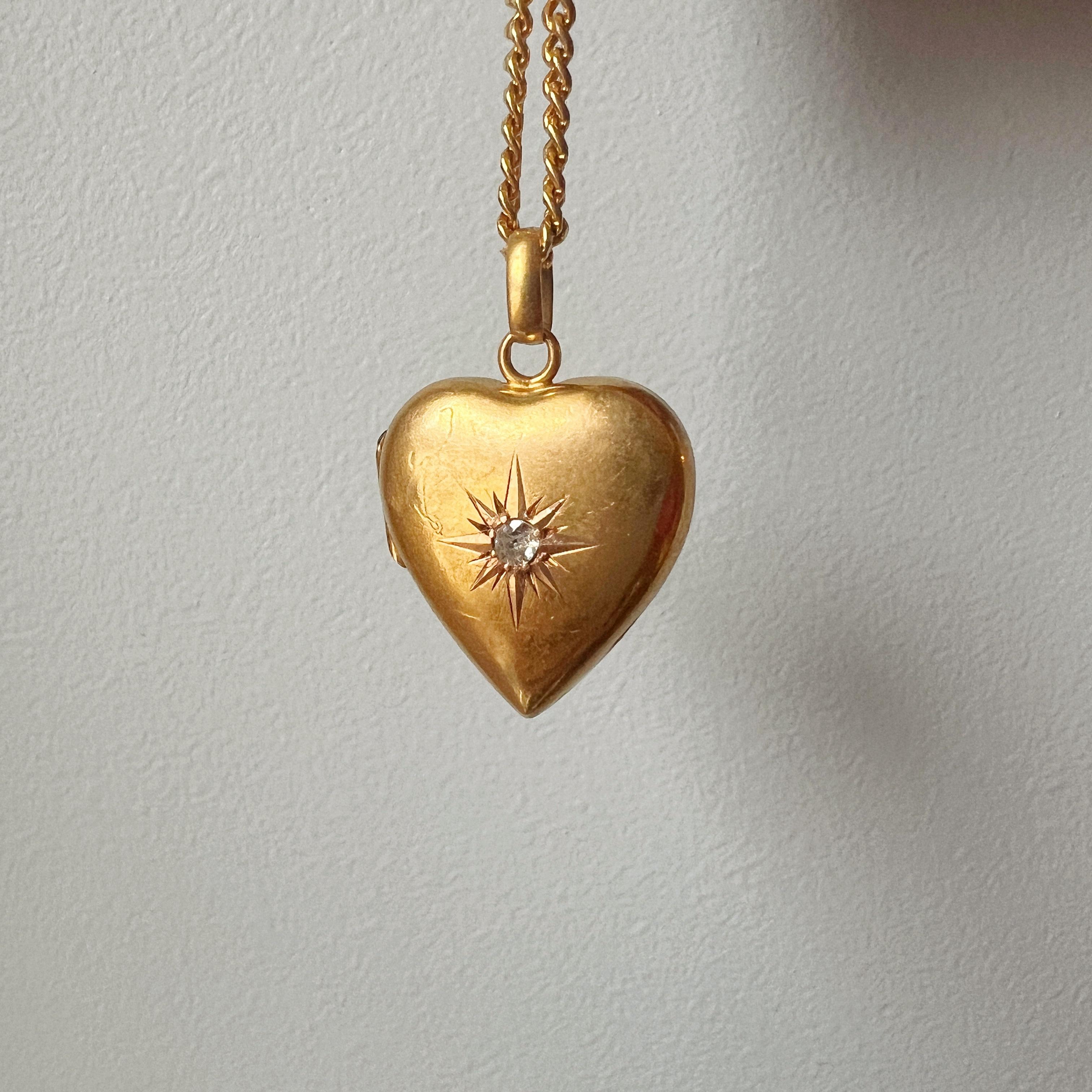 Edwardian Antique 18K gold heart shaped diamond star locket pendant For Sale