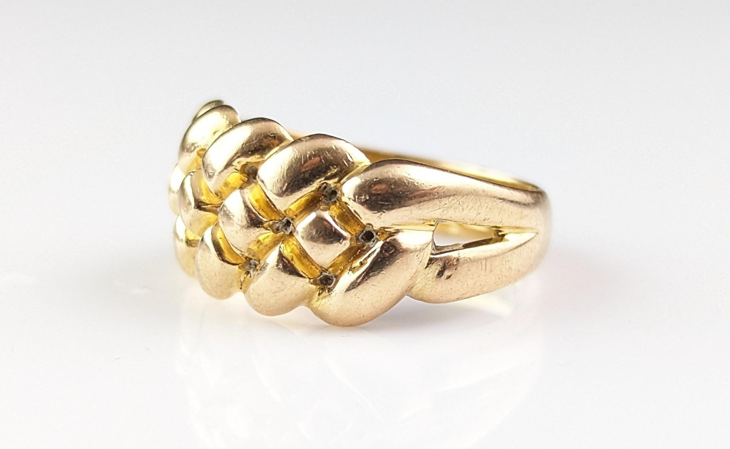 Antiker Keeper-Ring aus 18 Karat Gold, Knot-Ring, Edwardian  im Angebot 9