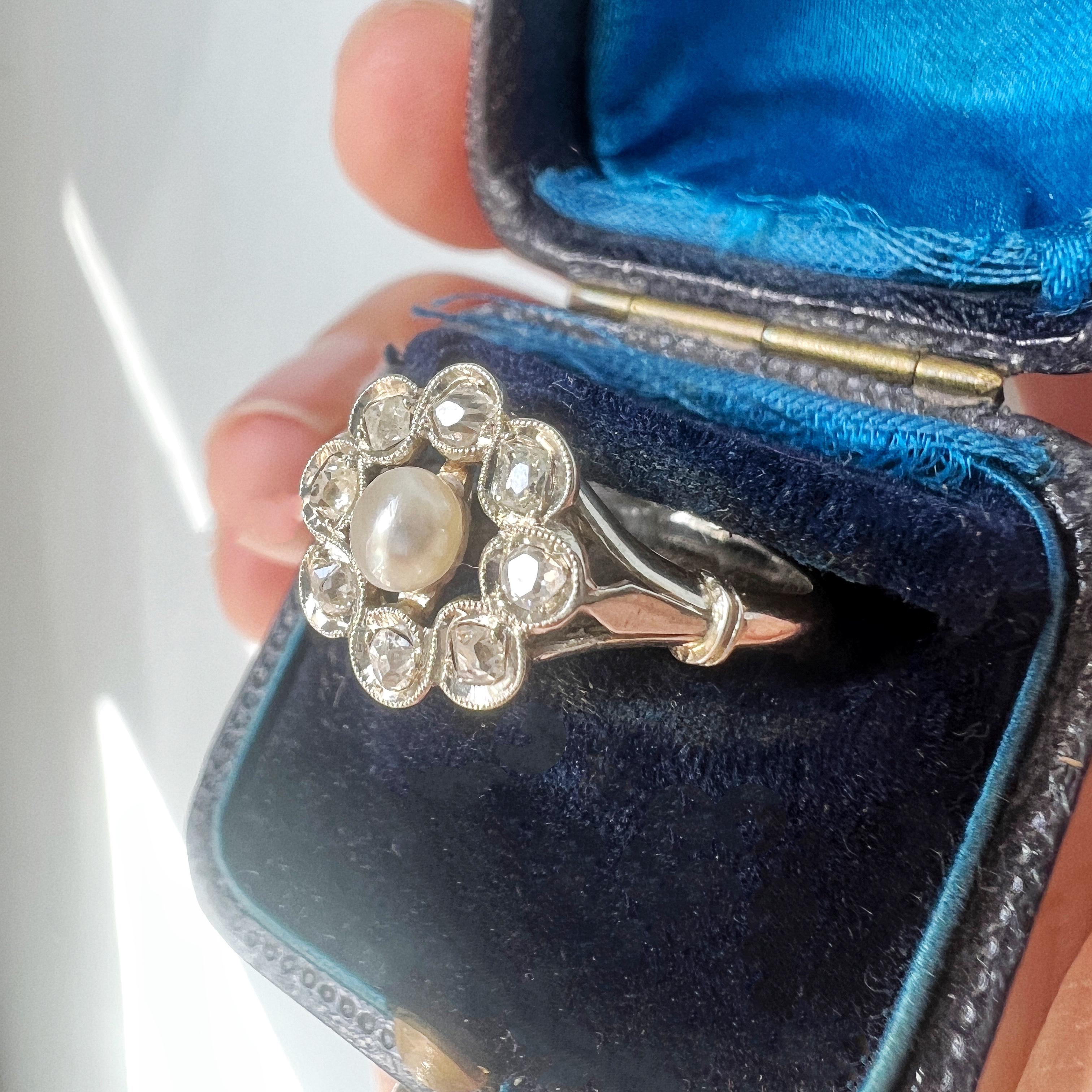 Antique 18K gold natural pearl diamond cluster ring For Sale 2