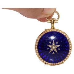 Antike Uhren-Halskette mit Anhänger aus 18 Karat Gold mit natürlichem Diamanten im Rosenschliff und Emaille