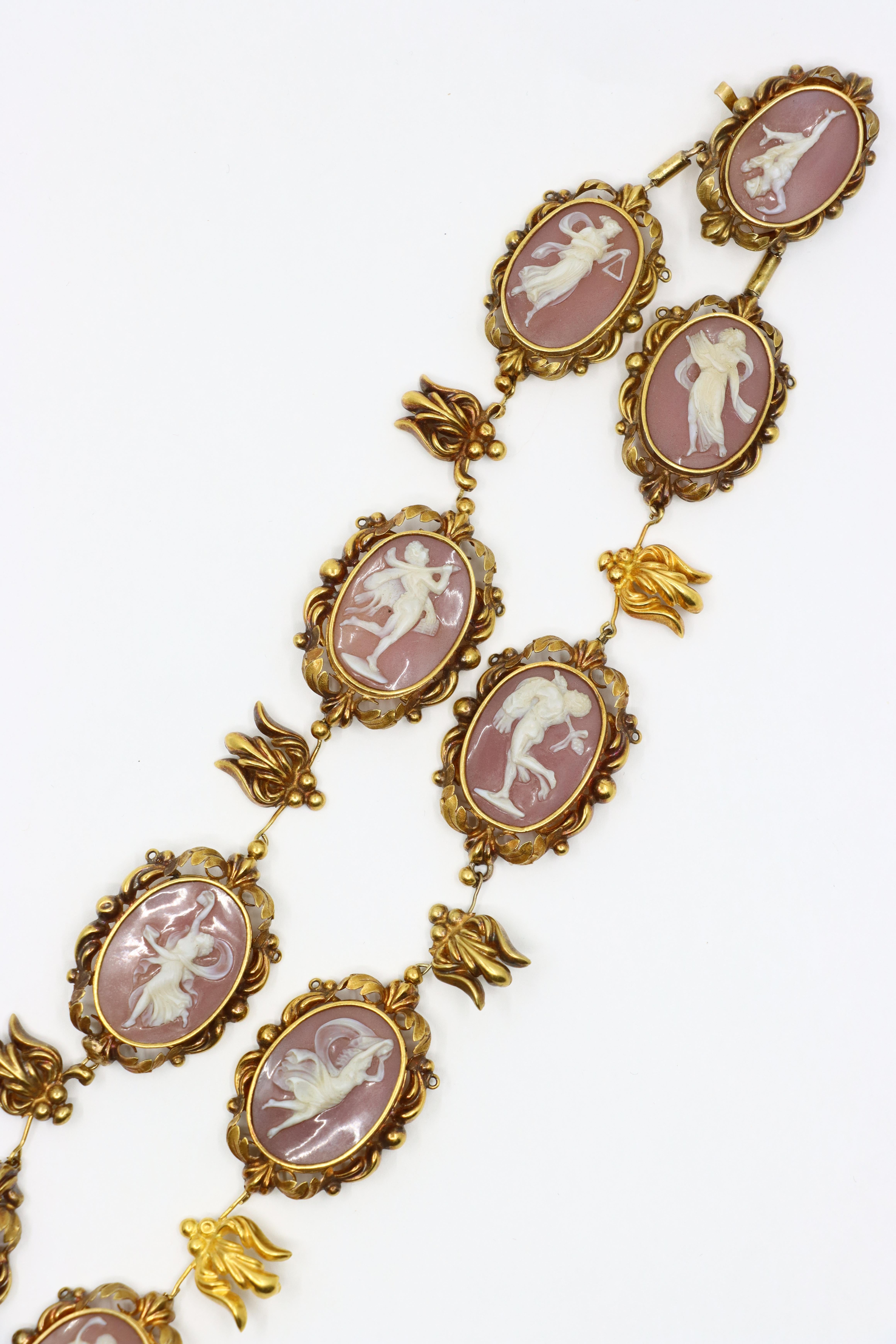 Antique 18K Gold Pink Agate Cameo Necklace For Sale 4