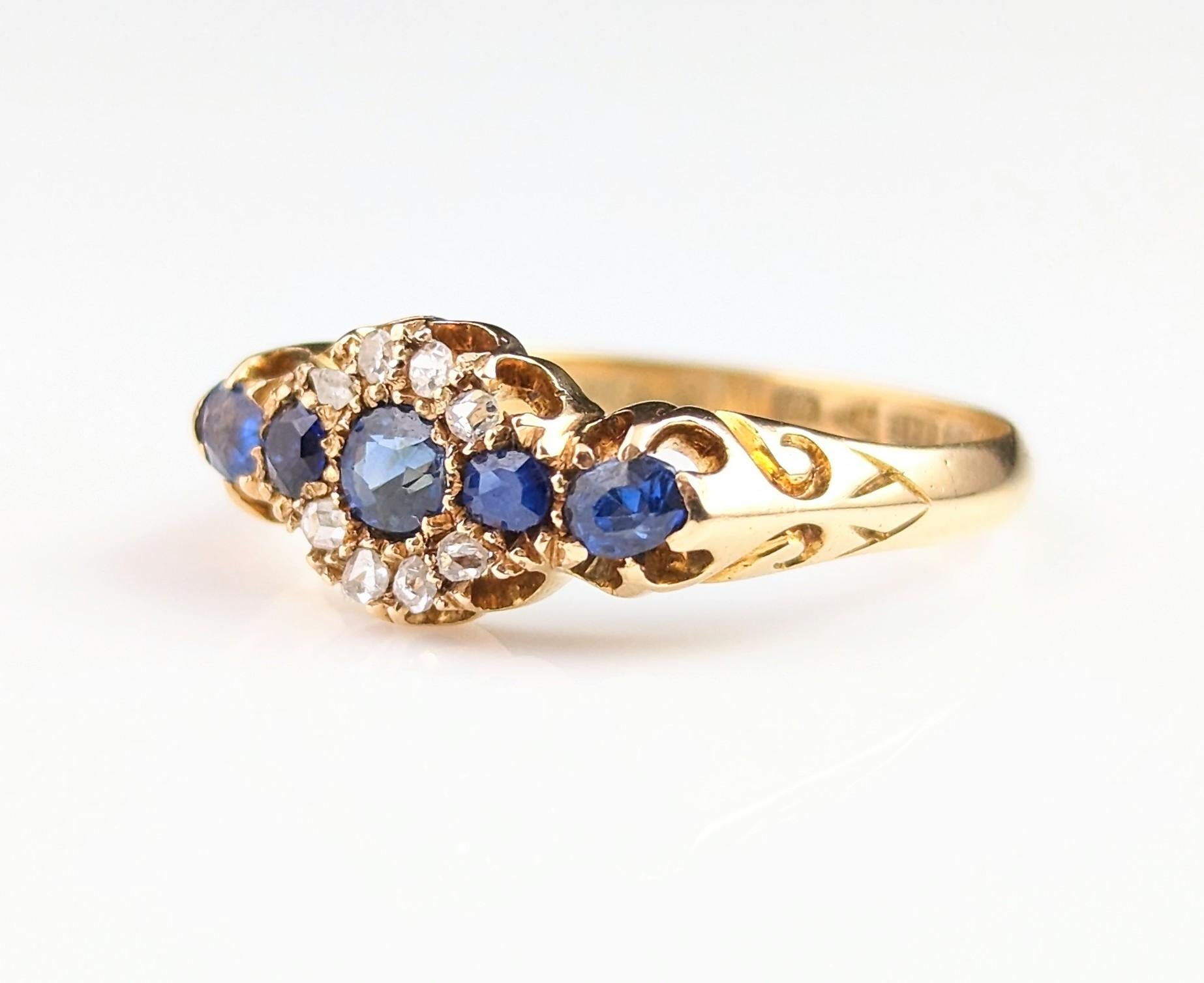 Antique 18k gold Sapphire and Diamond cluster ring  9