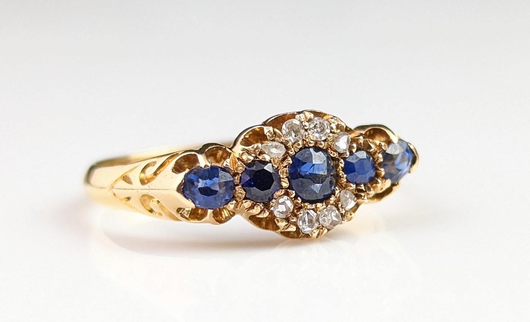 Antique 18k gold Sapphire and Diamond cluster ring  3