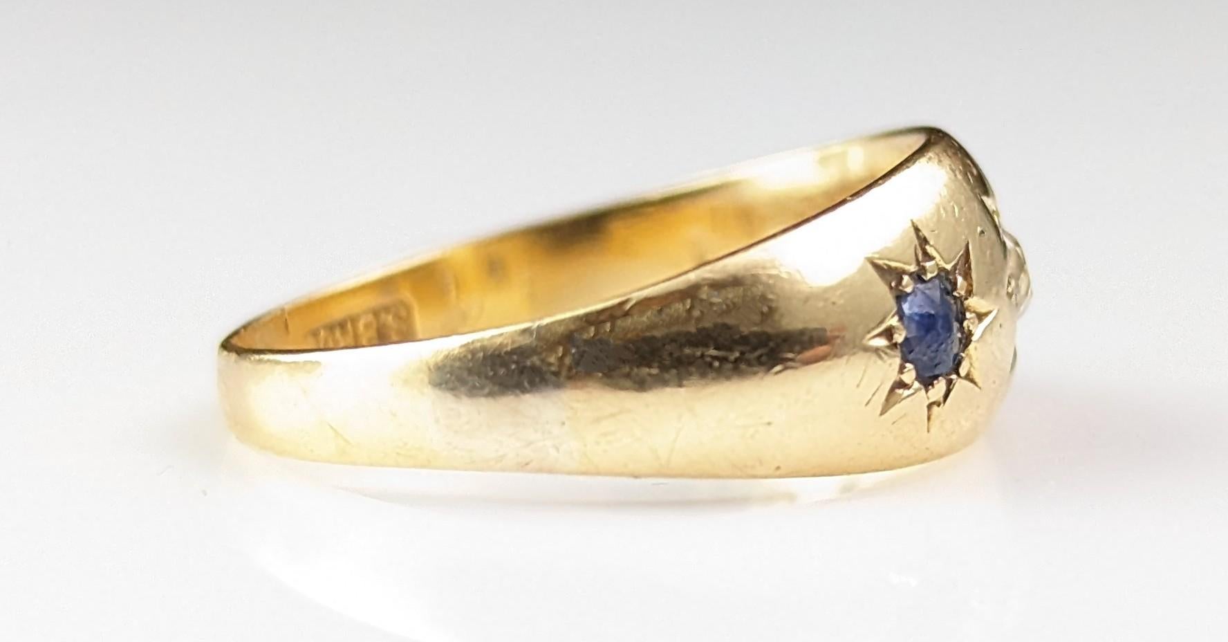 Antique 18k gold Sapphire and Diamond star set ring  For Sale 7