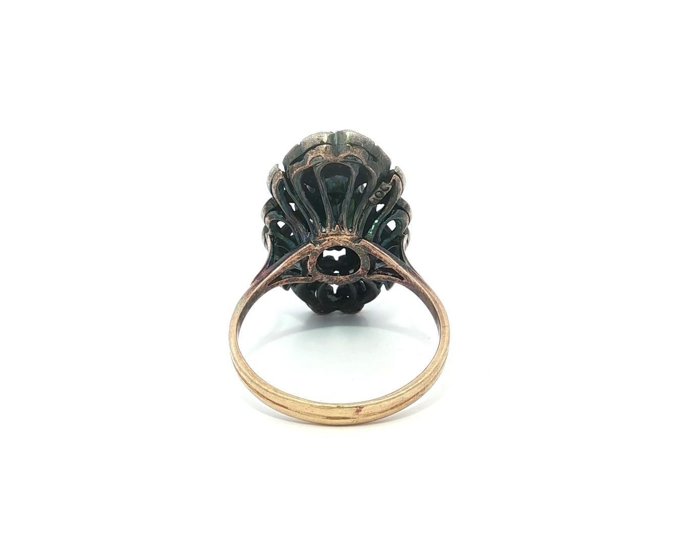 Bague ancienne en or et argent 18k, saphir ovale et diamants roses, long rouleau ouvert Pour femmes en vente
