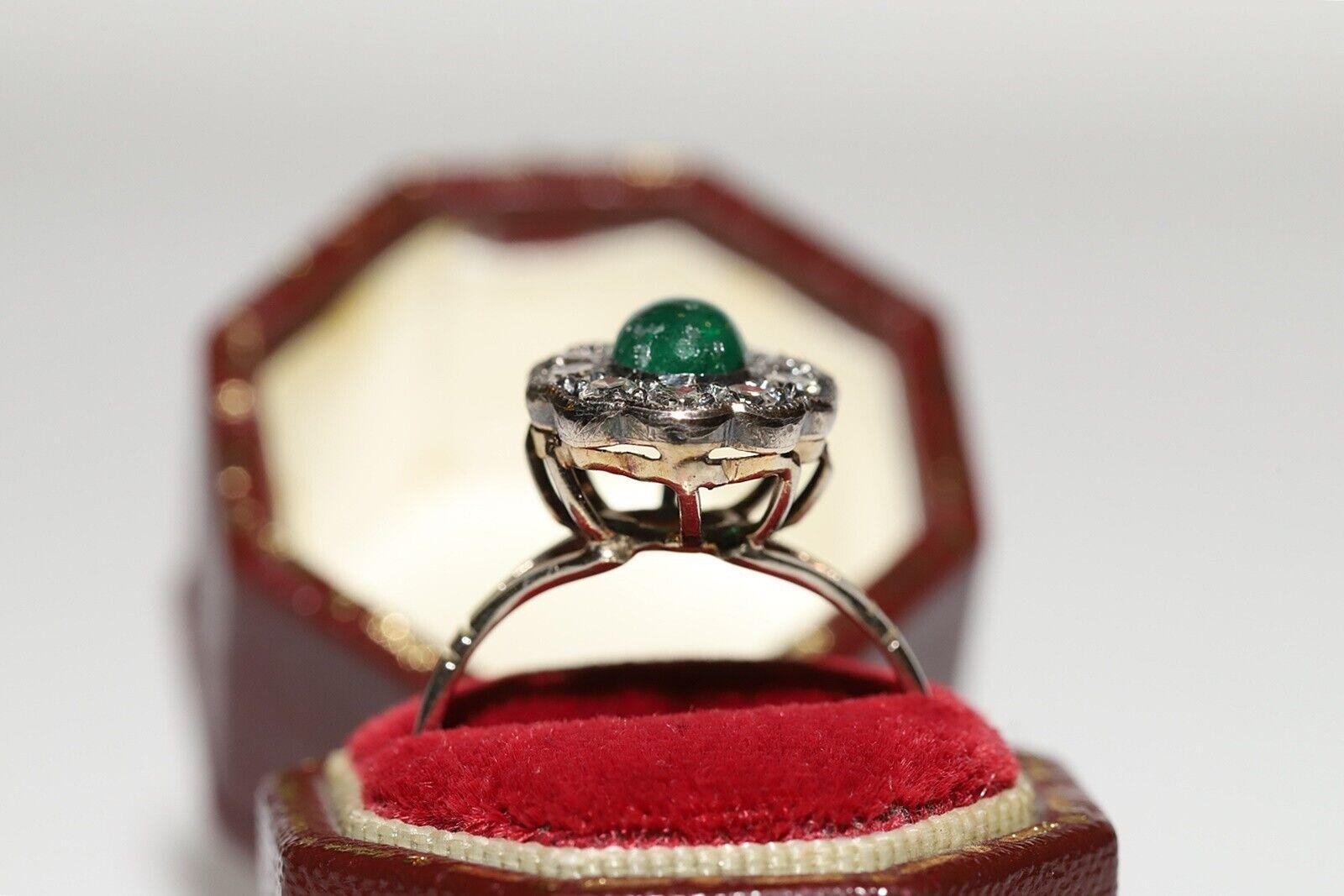 Antique 18K Gold Top Silver Natural Diamond And Cabochon Emerald Ring For Sale 4