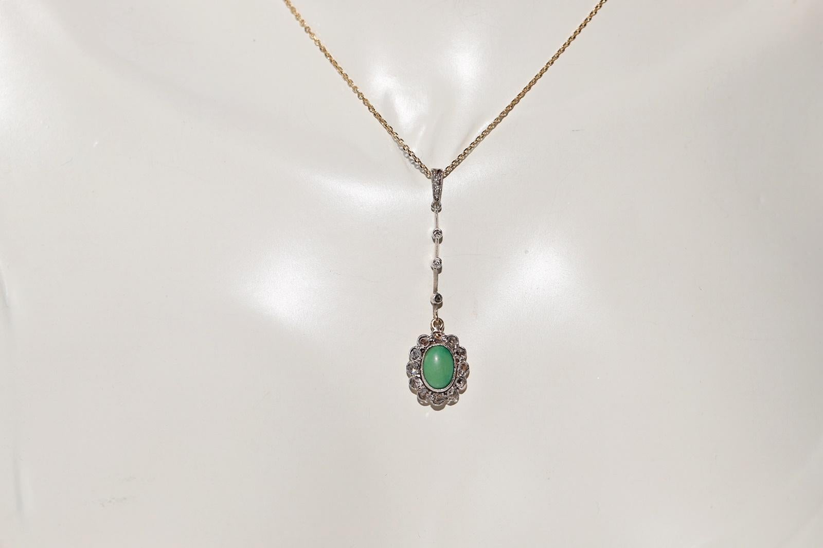 En très bon état.
Le poids total est de 3.6 grammes.
Totalement est un diamant taillé en rose de 0,50 ct.
Le diamant de taille brillant est de 0,08 ct.
La longueur totale de la chaîne est de 45 cm.
N'hésitez pas à nous contacter pour toute question.