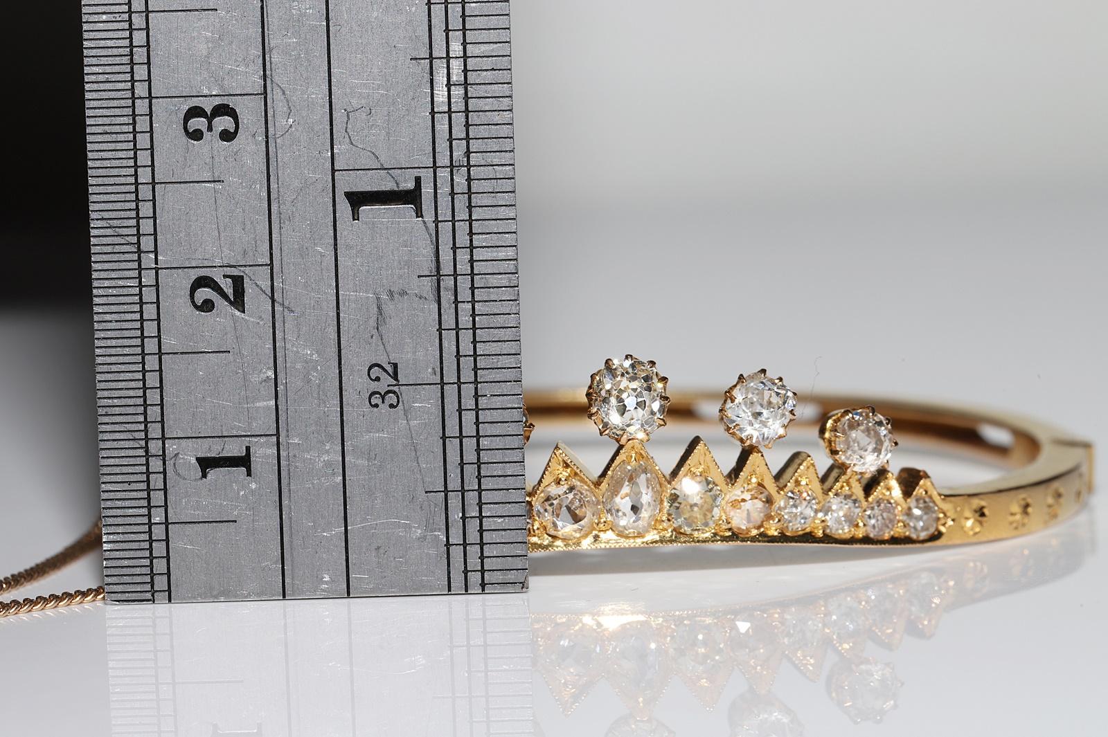 Women's Antique 18k Gold Victorian Circa 1900s Natural Old Mine Cut Diamond Bracelet For Sale