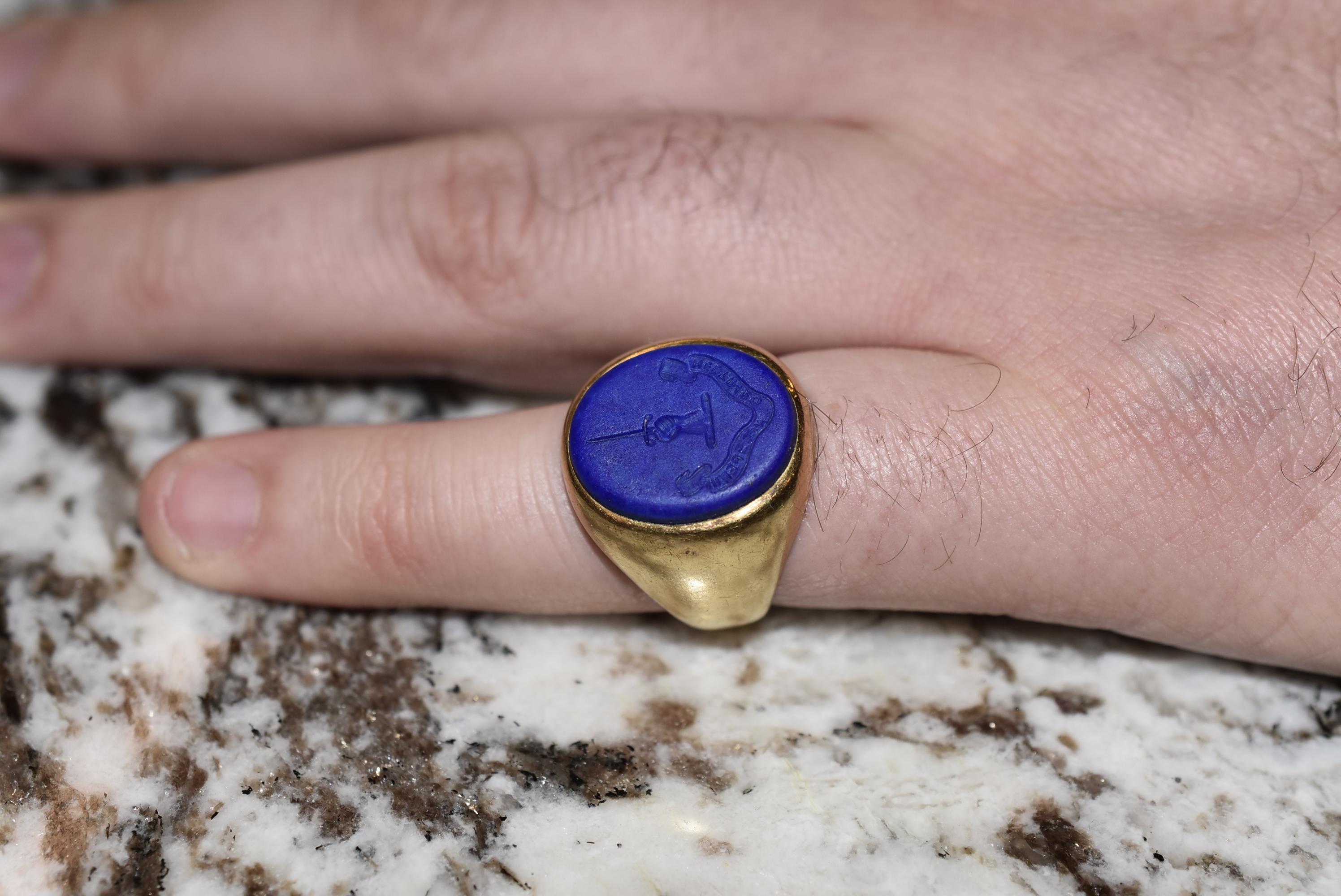 Antique 18K Lapis Lazuli Signet Ring 