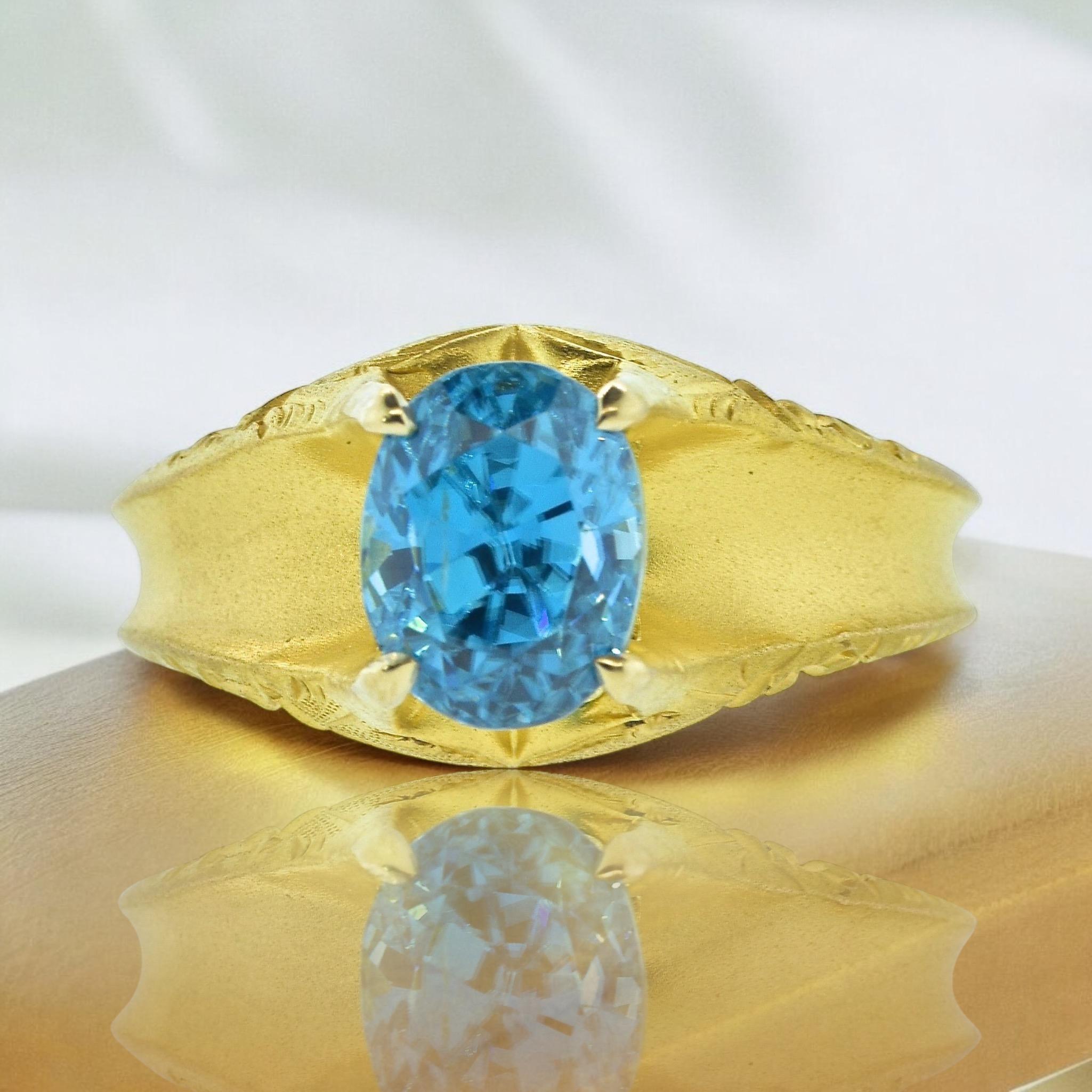Women's Antique 18K Ring possessing a Natural Very Fine Blue Zircon, circa 1890 For Sale