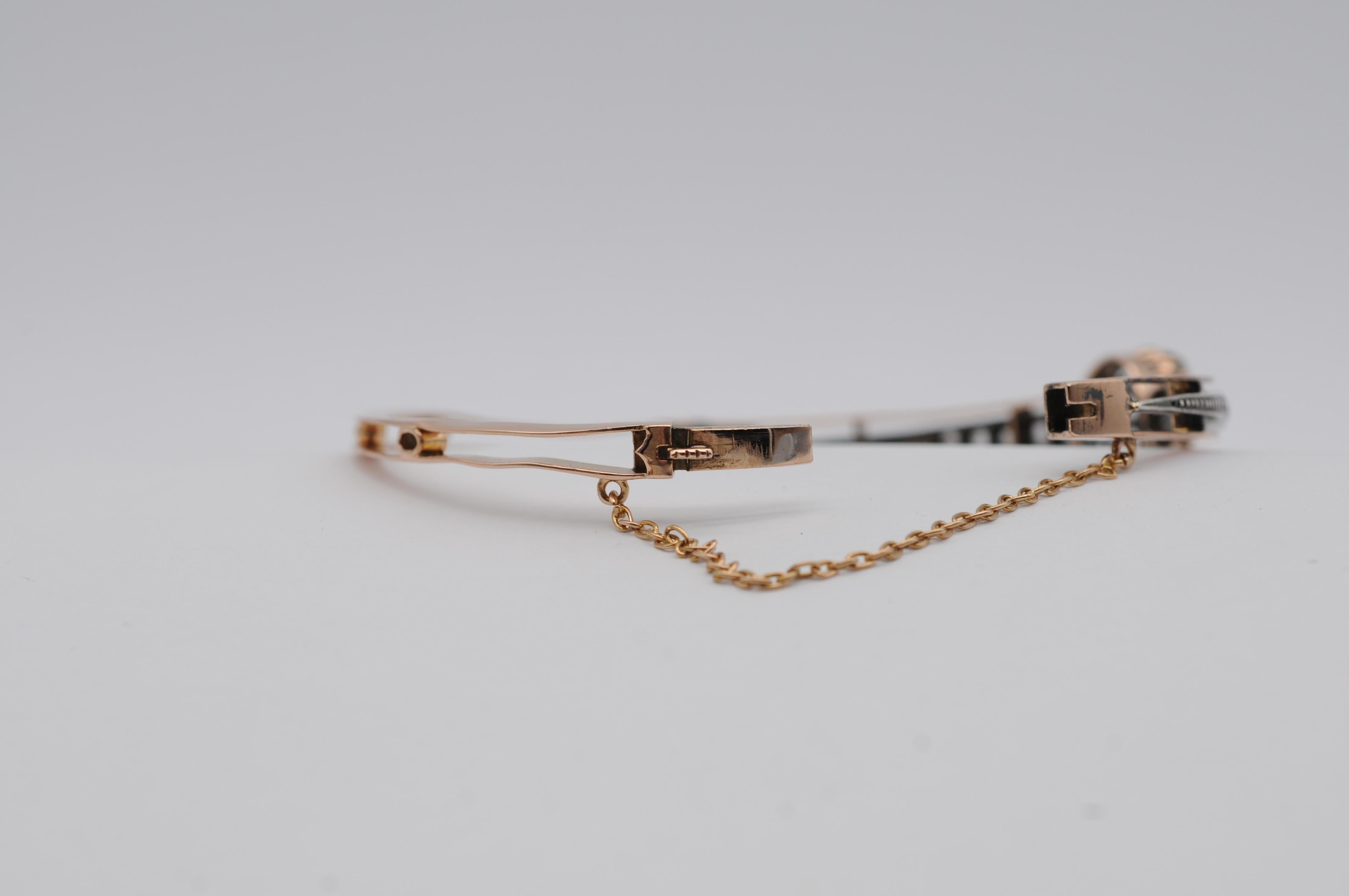 Bracelet ancien en or rose 18 carats avec aigue-marine de taille ancienne et diamants en vente 12