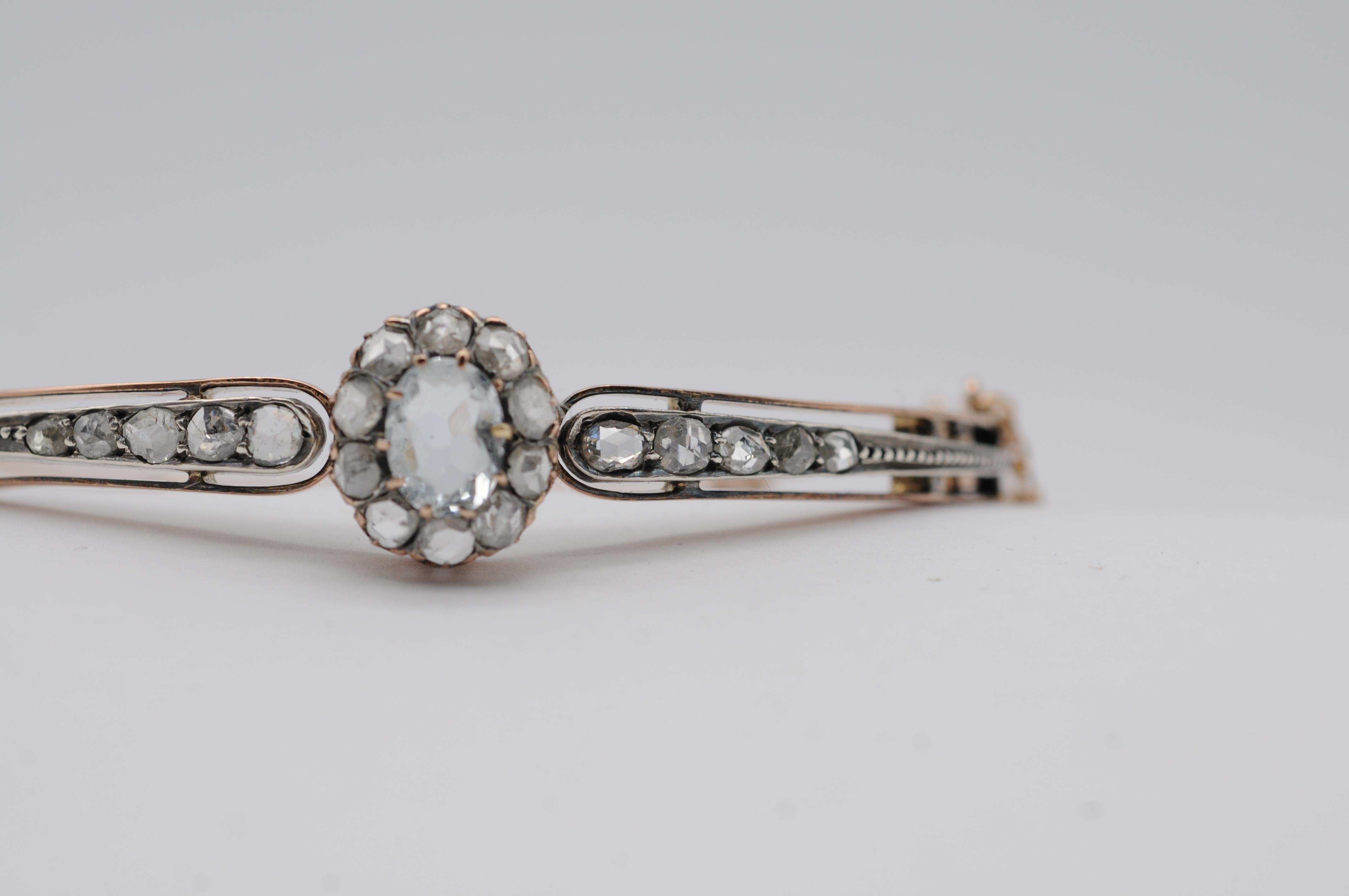 Bracelet ancien en or rose 18 carats avec aigue-marine de taille ancienne et diamants Unisexe en vente