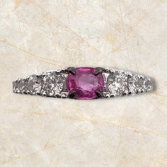Antiker Ring aus 18 Karat Saphiren und Diamanten mit Diamanten im alten Minenschliff