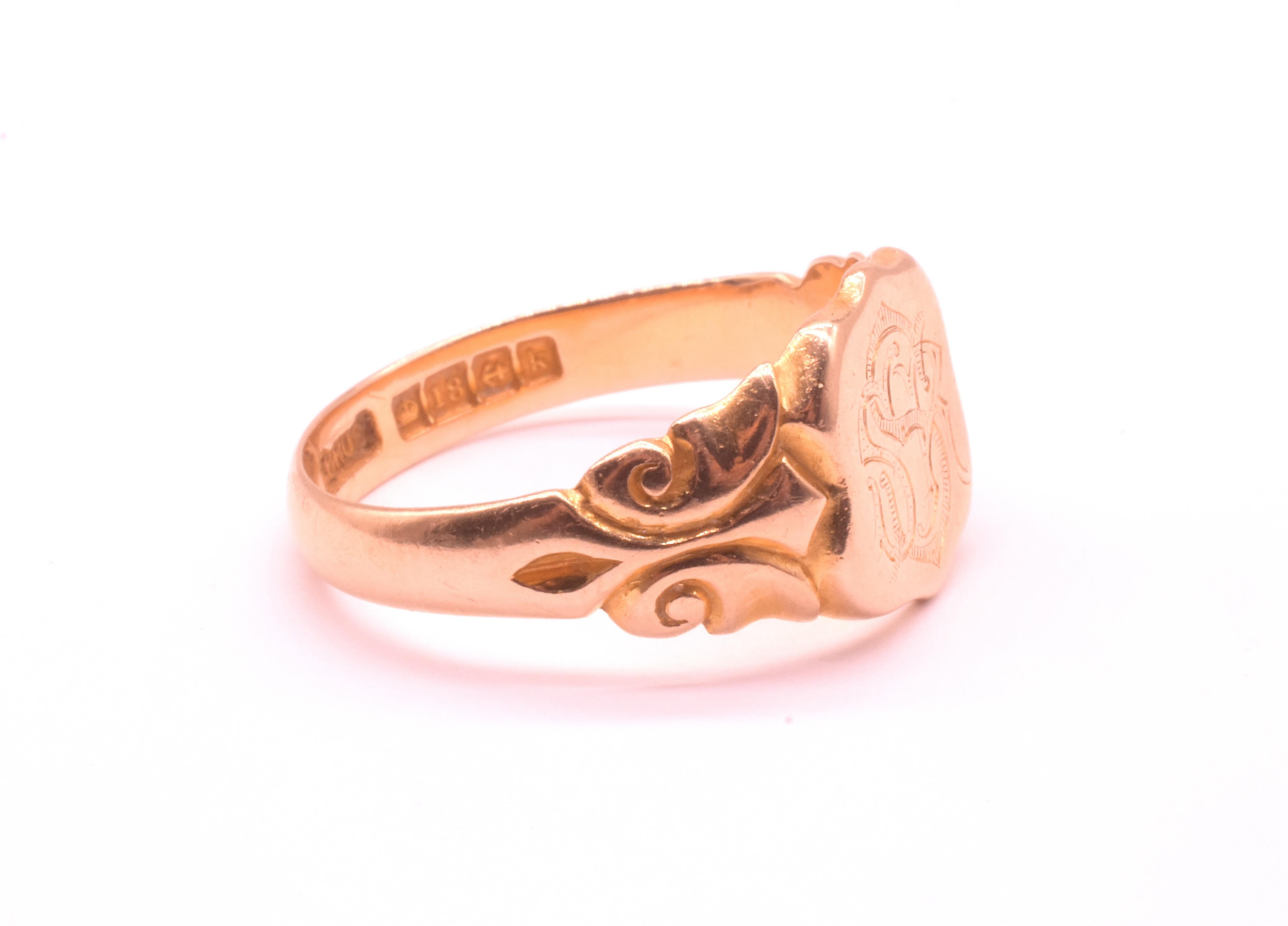 Antico anello con sigillo in 18 carati con iniziali monogrammi SSR e marchio di garanzia 1909 in vendita 1