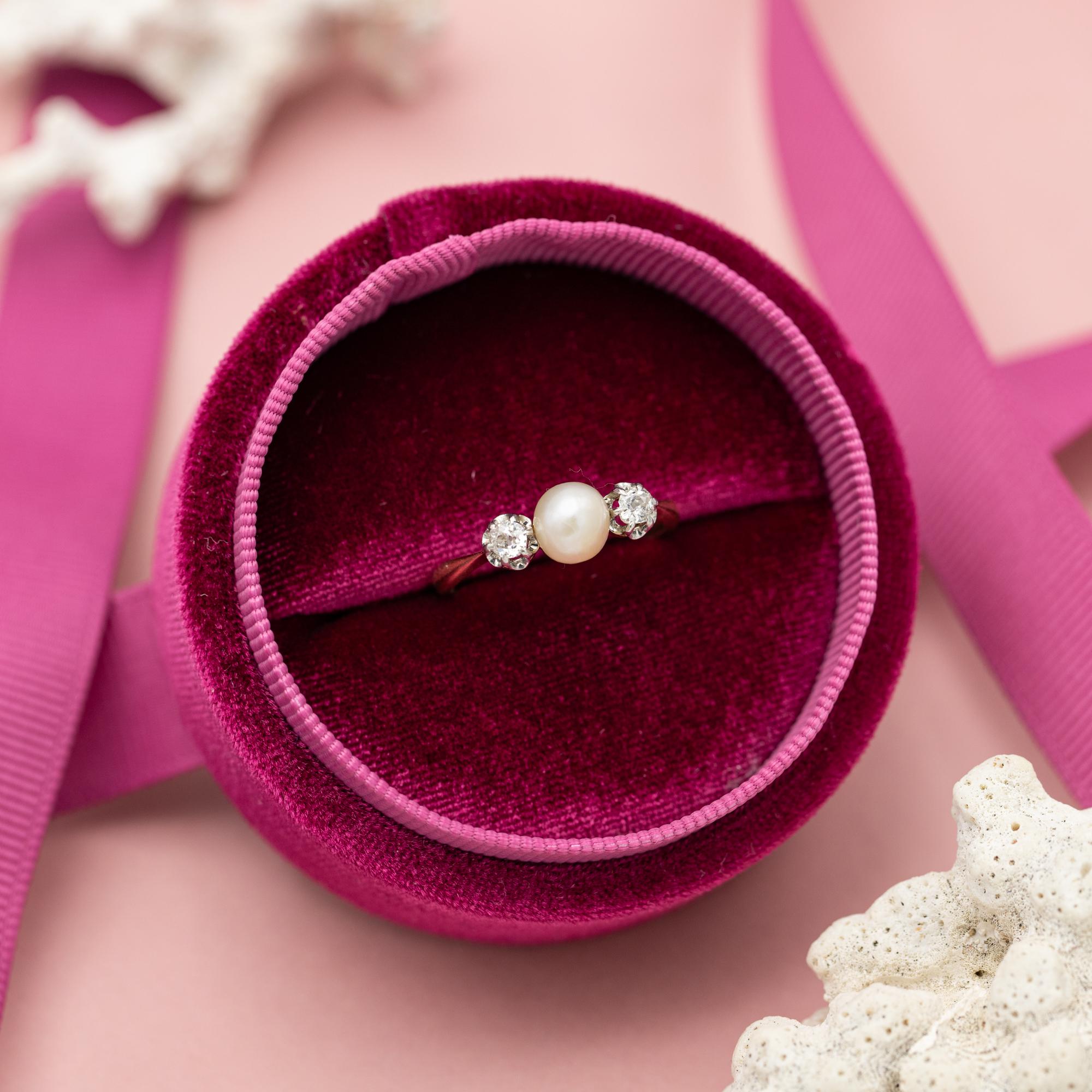 Antique 18K three stone ring - Trilogy Ring - diamonds & pearl engagement ring 5
