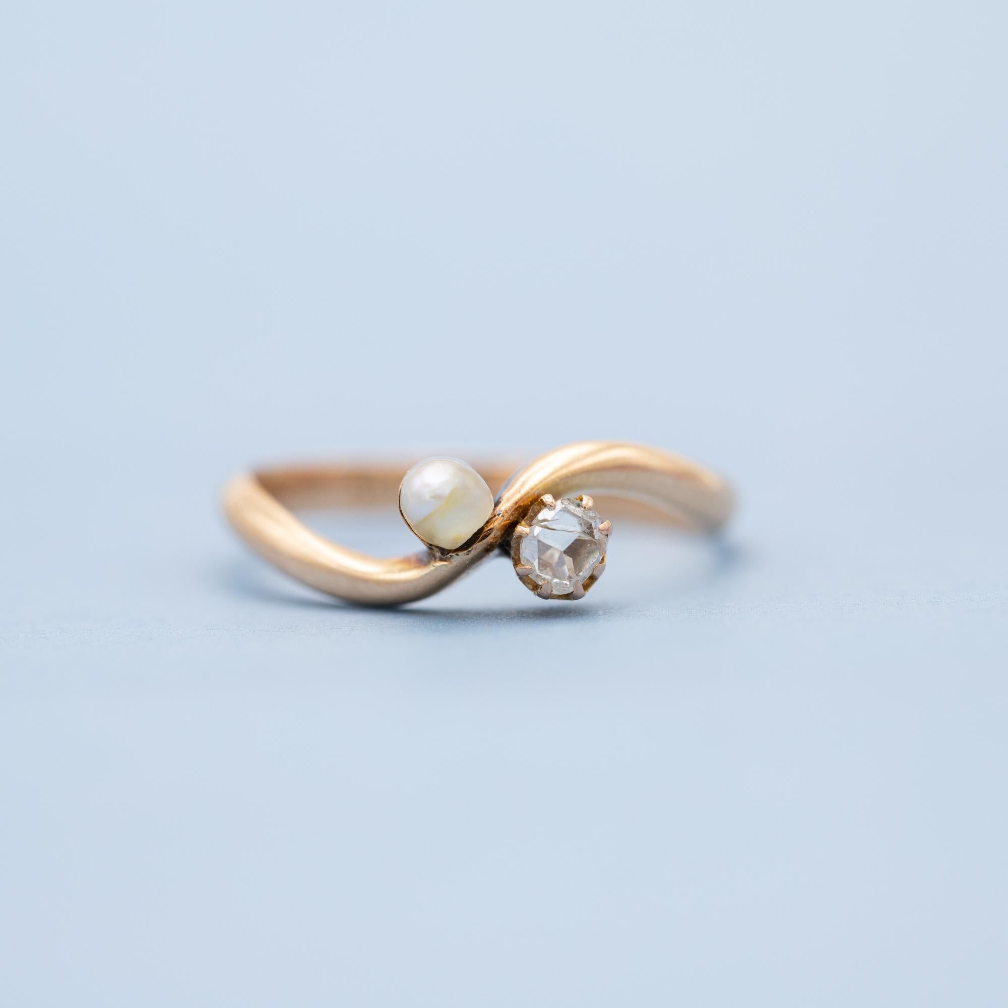 Antique 18K Toi et Moi ring - love ring - natural rose cut diamonds - engagement For Sale 4