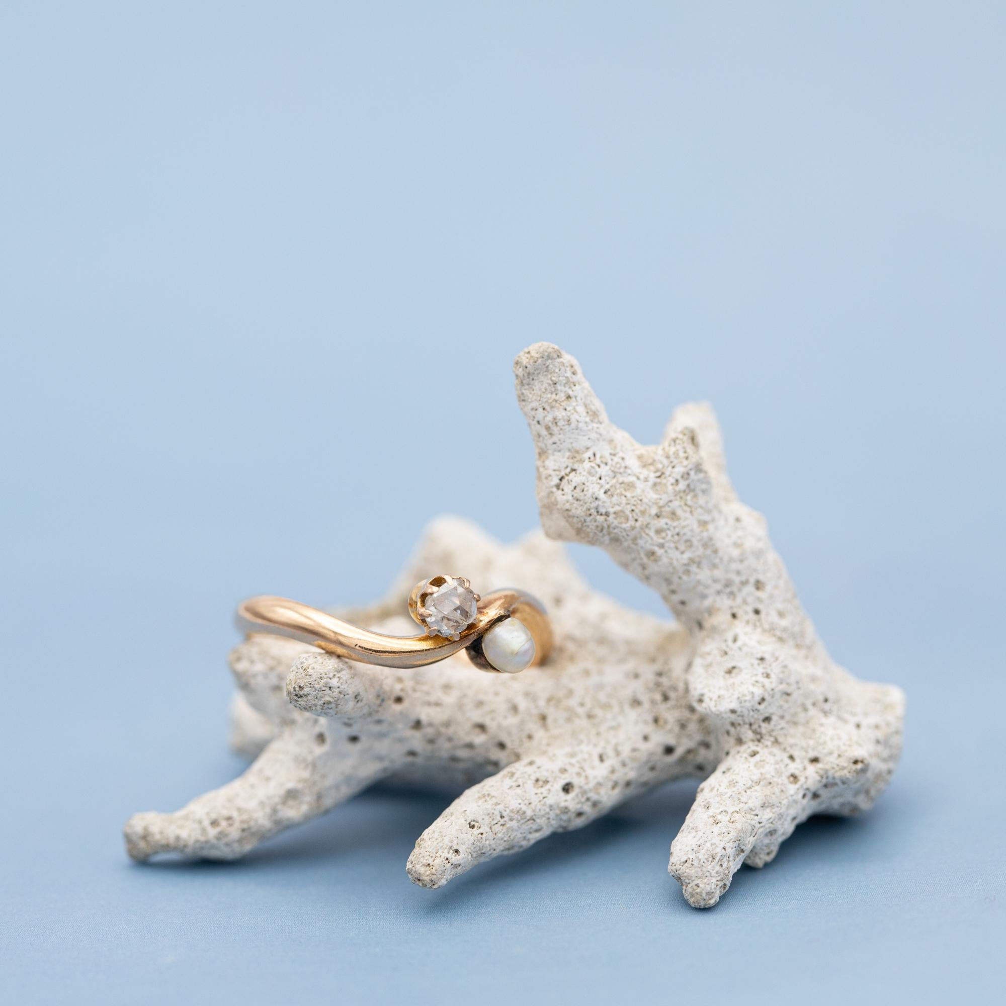 Antique 18K Toi et Moi ring - love ring - natural rose cut diamonds - engagement For Sale 3