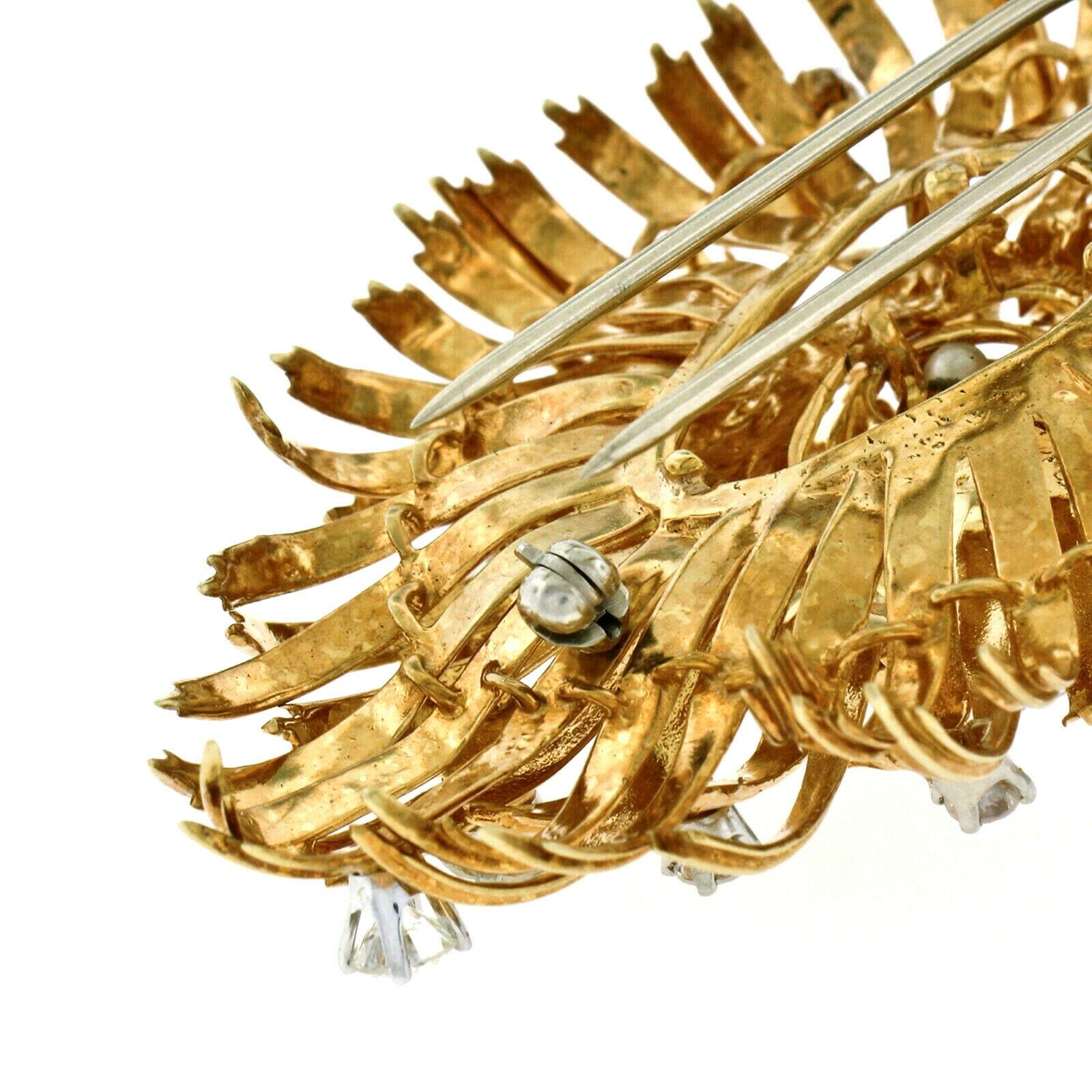 18 Karat TT Gold 3.29ct Old Cut Diamond En Tremblant Etched Acorn Brooch Pin For Sale 1