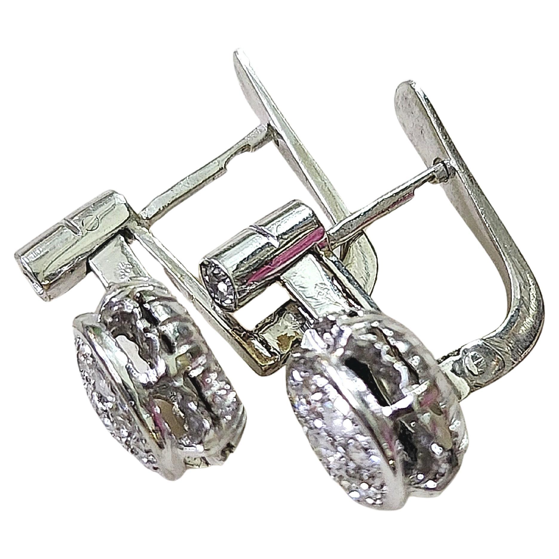 Boucles d'oreilles anciennes en or blanc 18k avec diamants Pour femmes en vente
