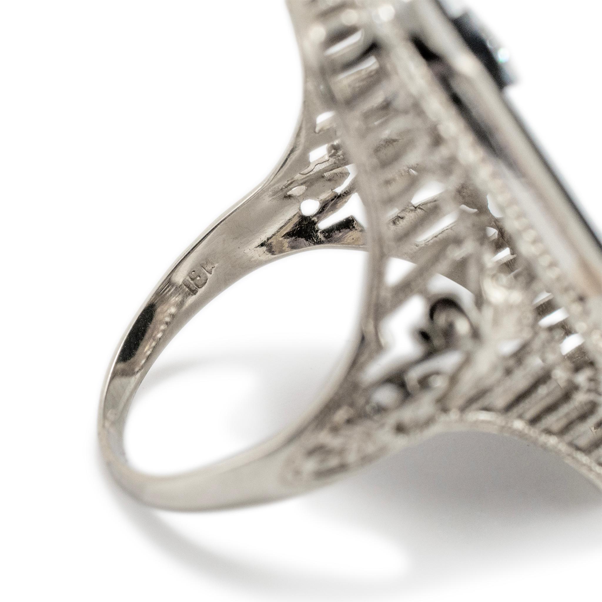 Antique 18K White Gold Rectangular Black Onyx Circular Diamond Cocktail Ring For Sale 1