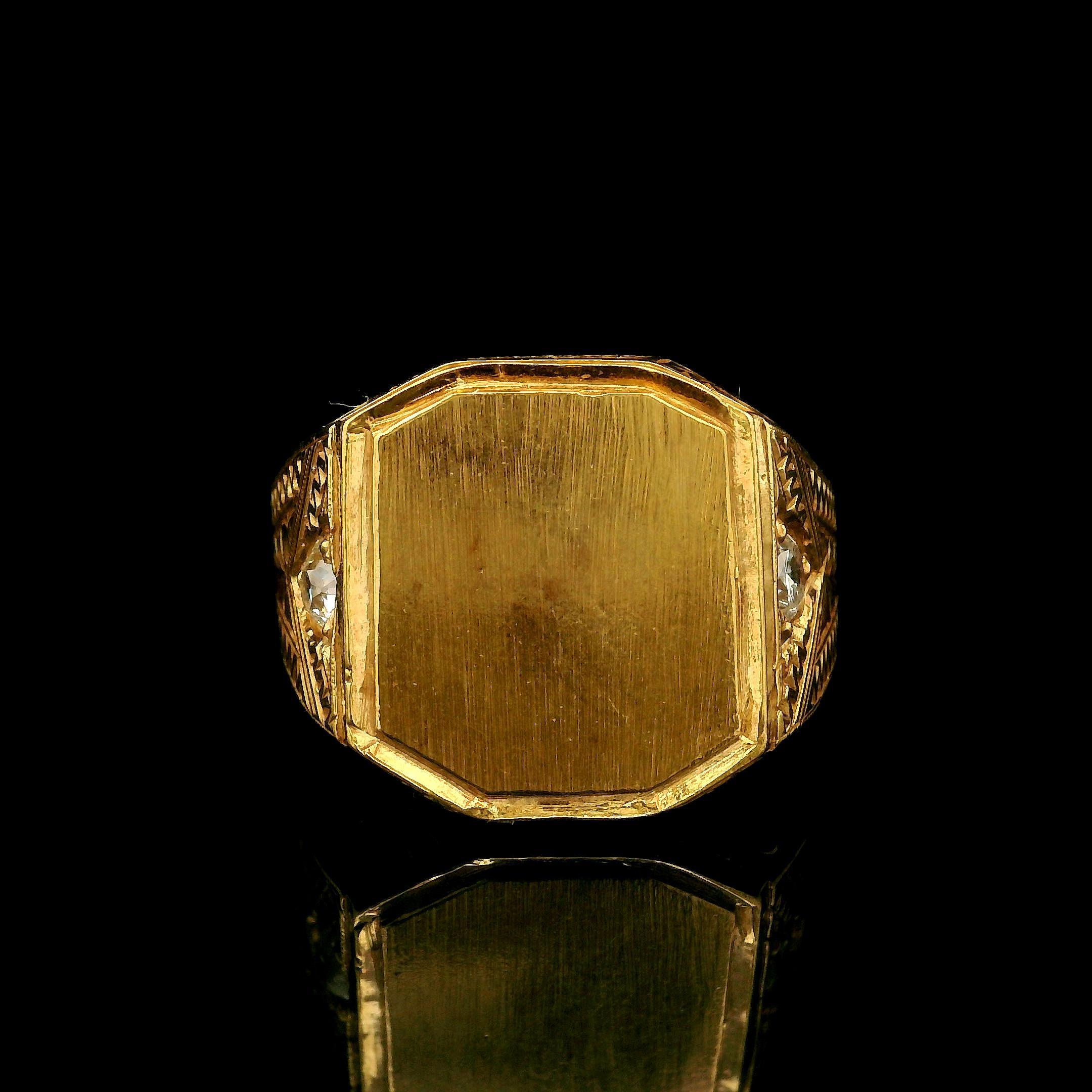 -- Stone(s):--
(2) Natural Genuine Diamonds - Old European Cut - Pave Set - H/I Color - VS2/SI1 Clarity - 0.35ctw (approx.)

Material: Solid All 18k Yellow Gold w/ 12K Gold Top 
Weight: 14.57 Grams
Ring Size: 9.5 ( fitted on finger, please contact