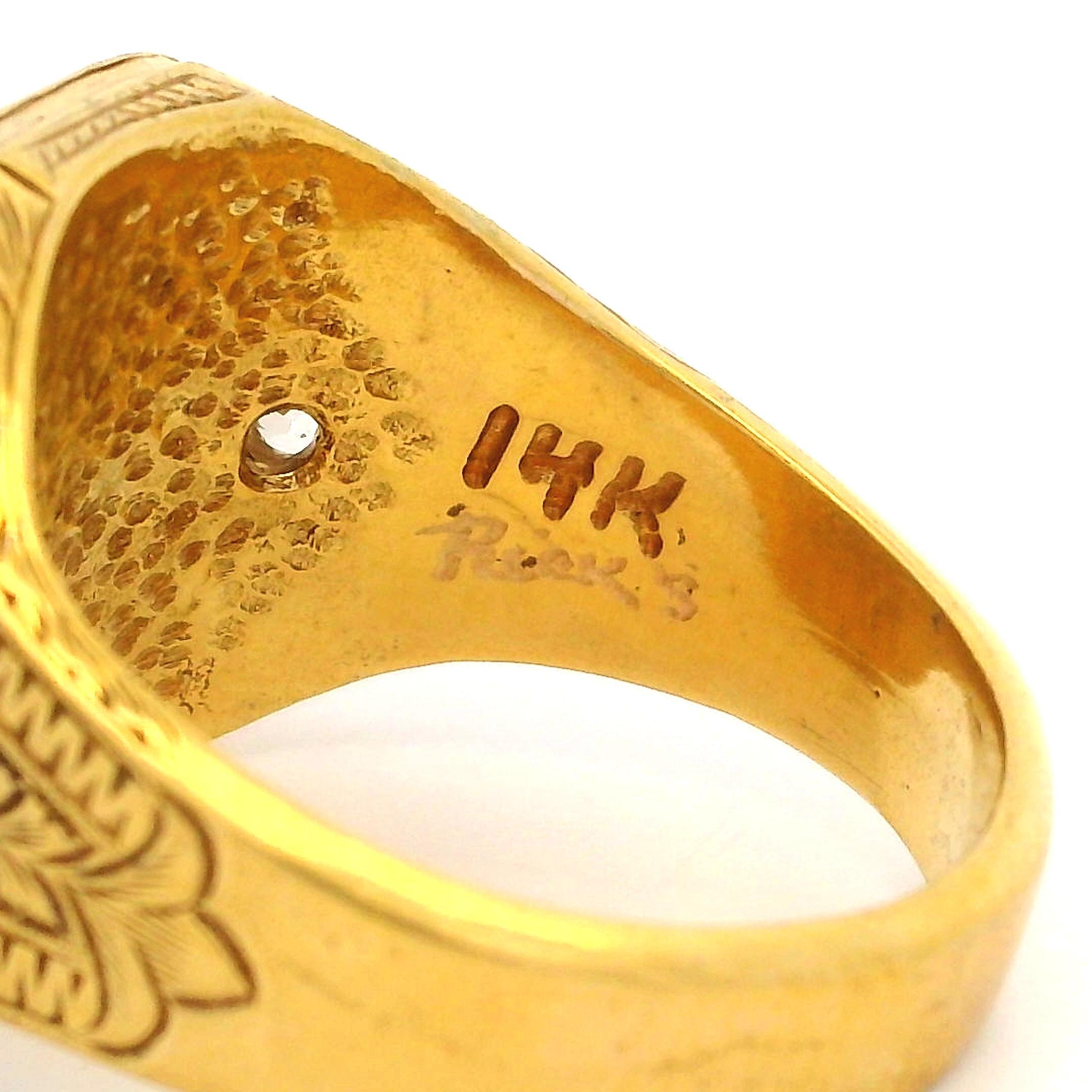 Antique 18k Yellow Gold 0.35ctw Old European Diamond Hand Engraved Signet Ring For Sale 2