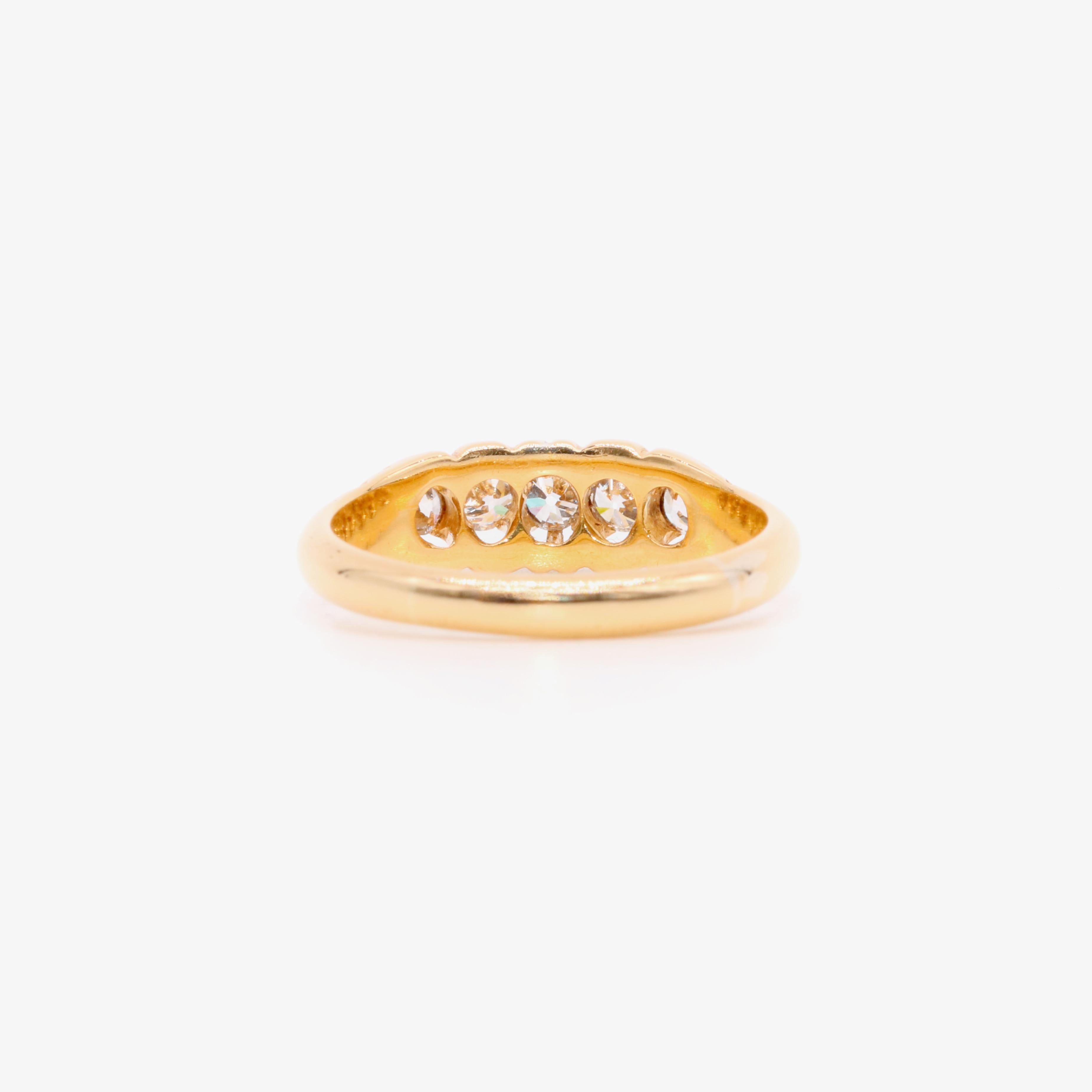 Bague ancienne en or jaune 18 carats 0,42ctw Old Cut Diamond 5 Stone Ring Unisexe en vente
