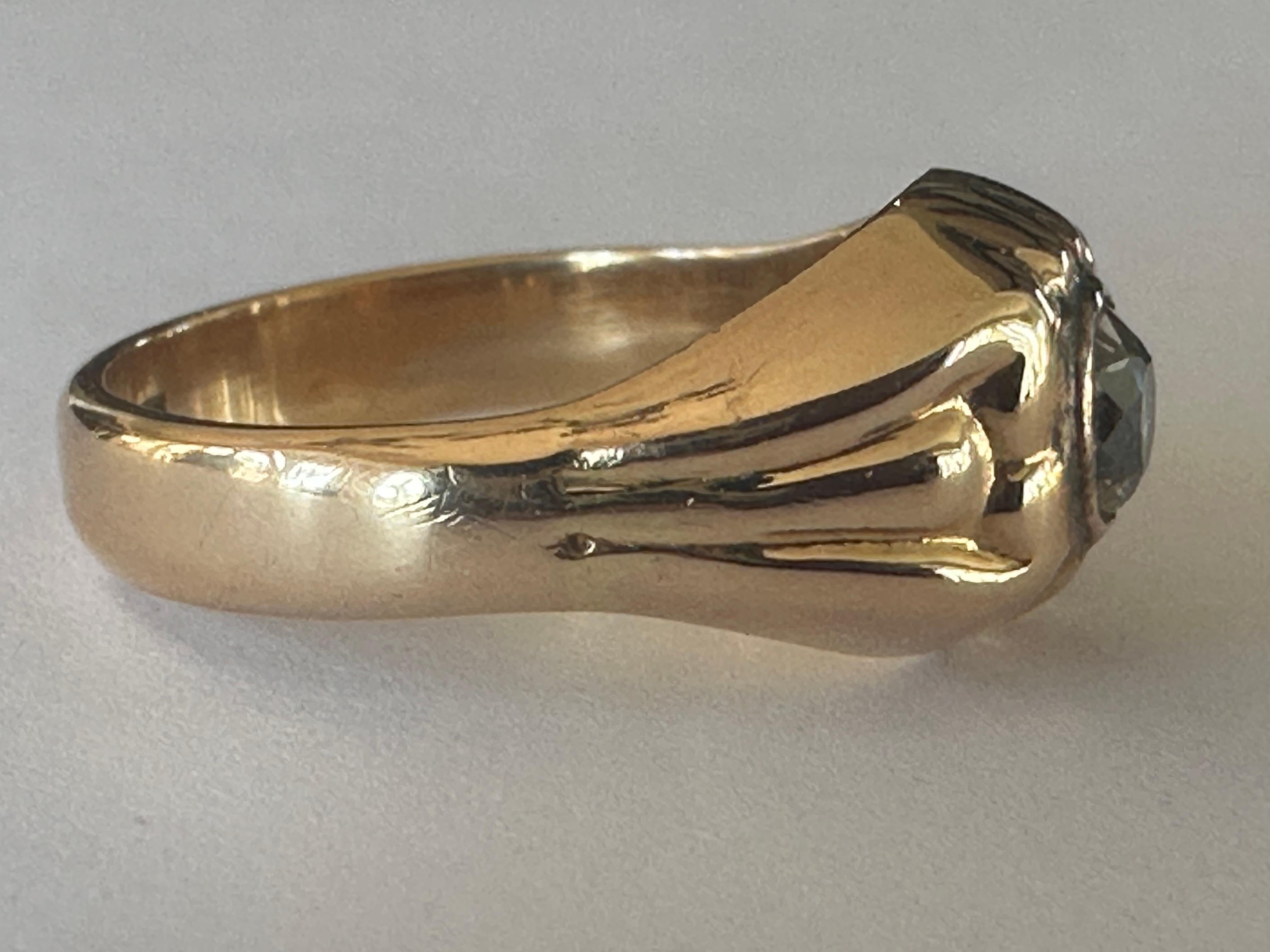 Antique 18K Yellow Gold and Diamond Solitaire Ring  In Good Condition For Sale In Denver, CO