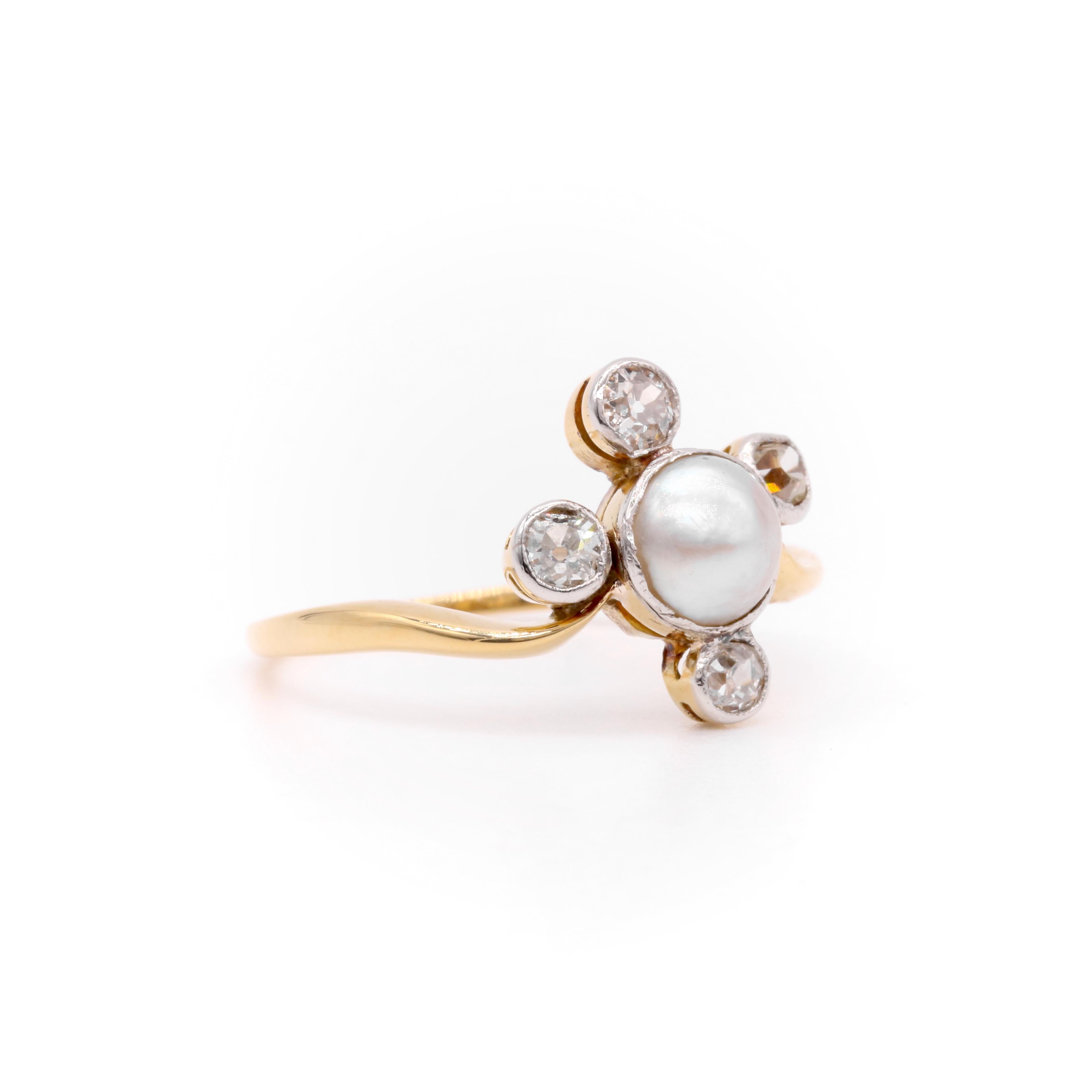 Antiker 18K Gelbgold und Platin Perle und Altschliff Diamant Cluster Ring (Alteuropäischer Schliff) im Angebot