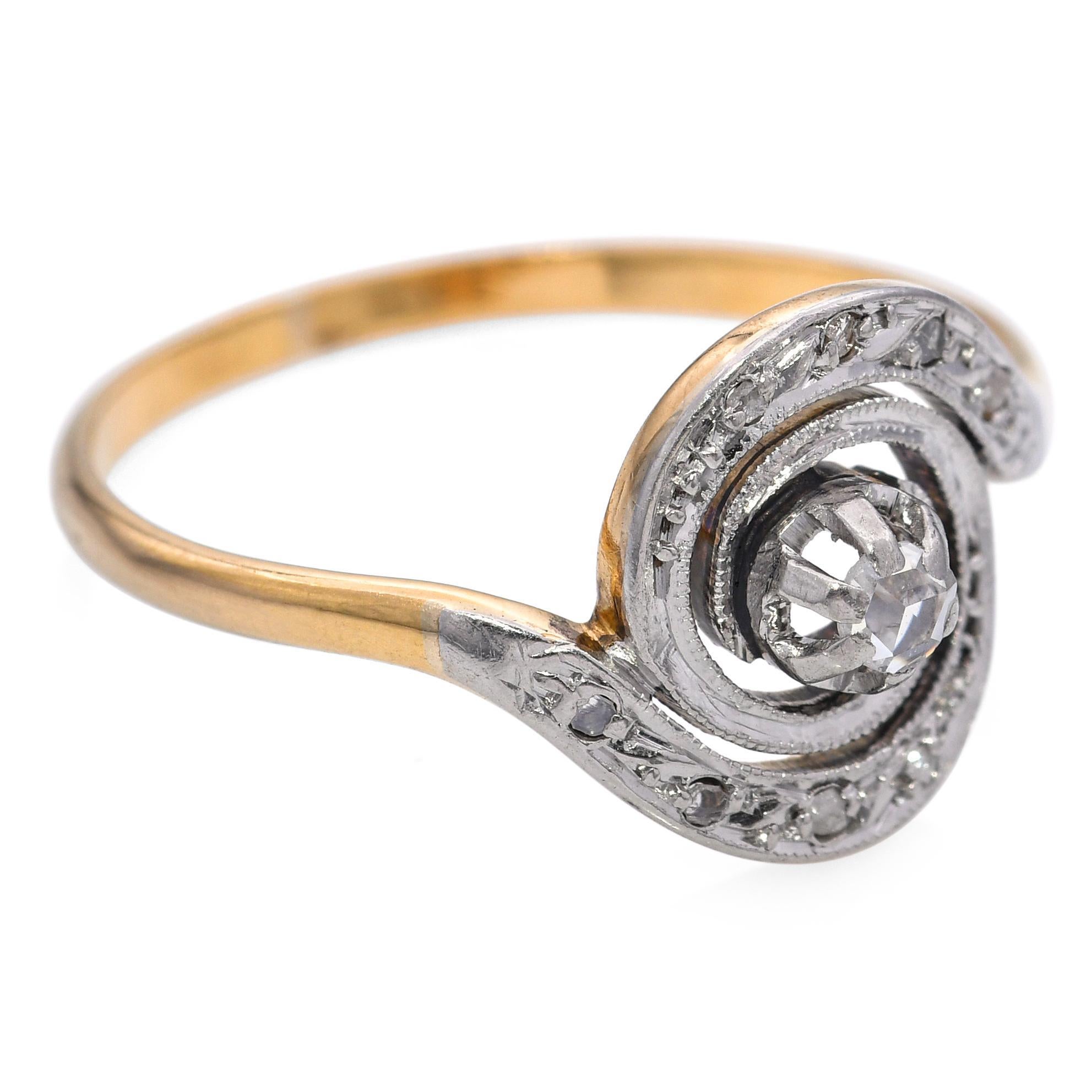 Antique 18k Yellow Gold and Platinum Polki Diamond Swirl Ring In condizioni buone in vendita a New York, NY