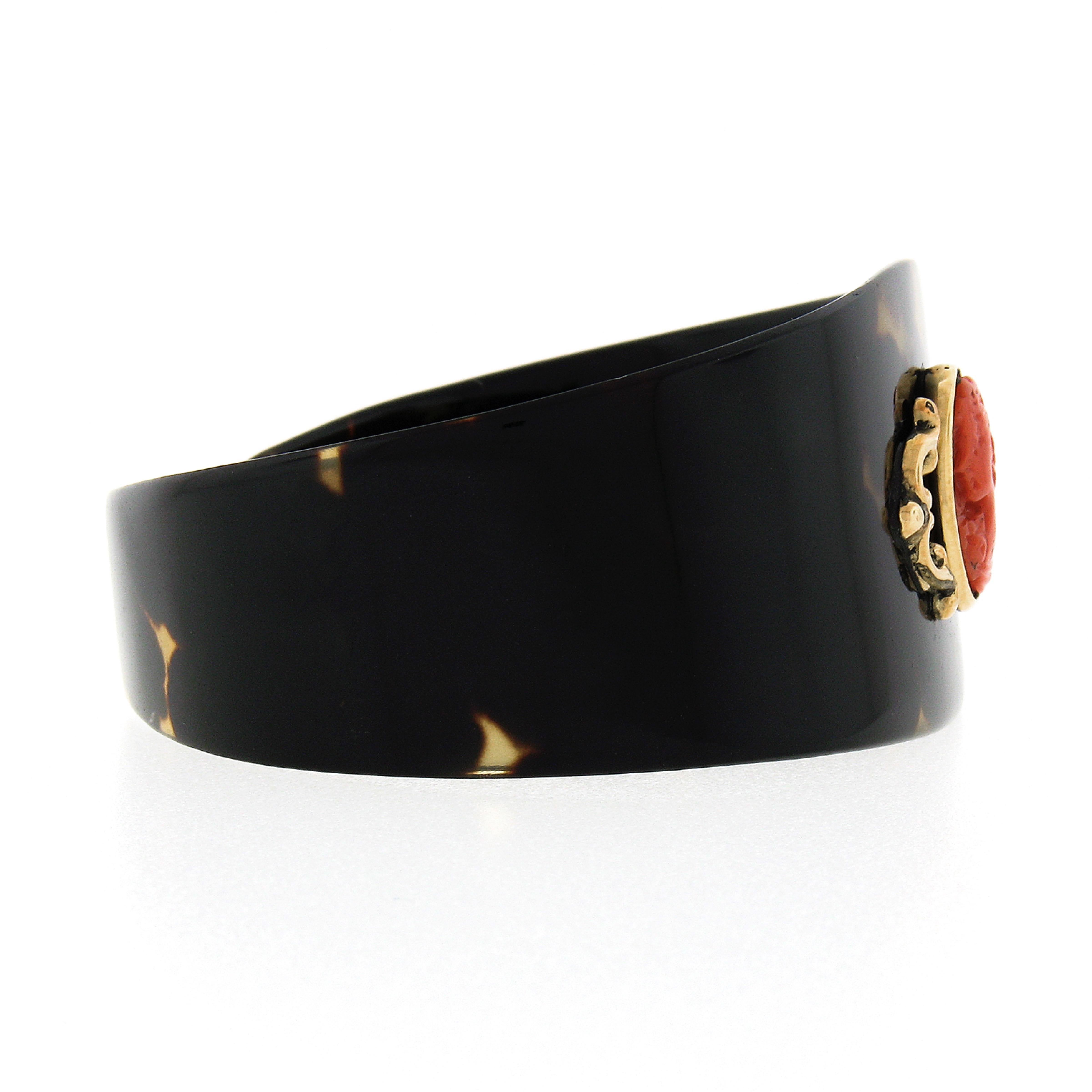 Late Victorian Antique 18k Yellow Gold Bezel Carved Coral Center Black Stone Wide Cuff Bracelet For Sale