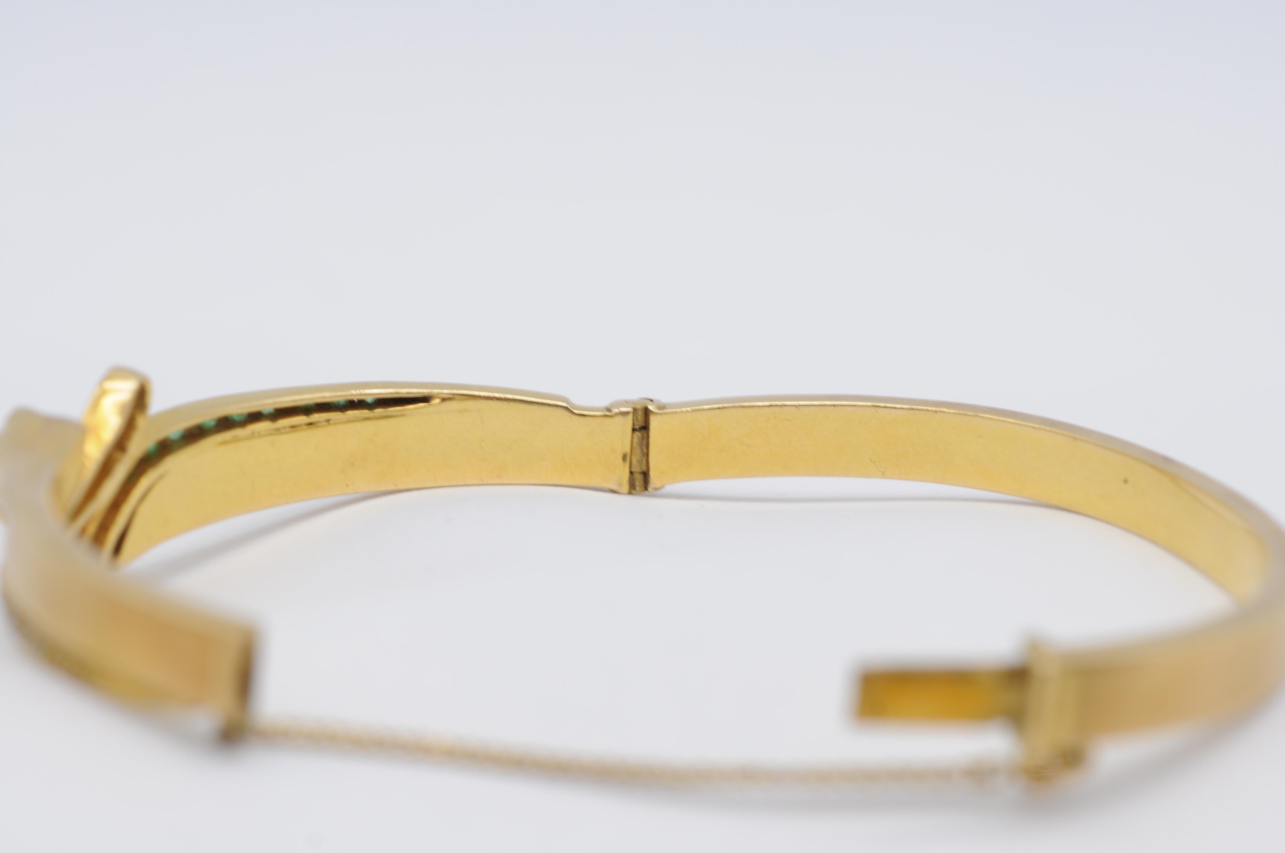 Antique 18k Yellow Gold Bracelet with 12 Emeralds (0.40ct) & 14 Diamonds For Sale 7