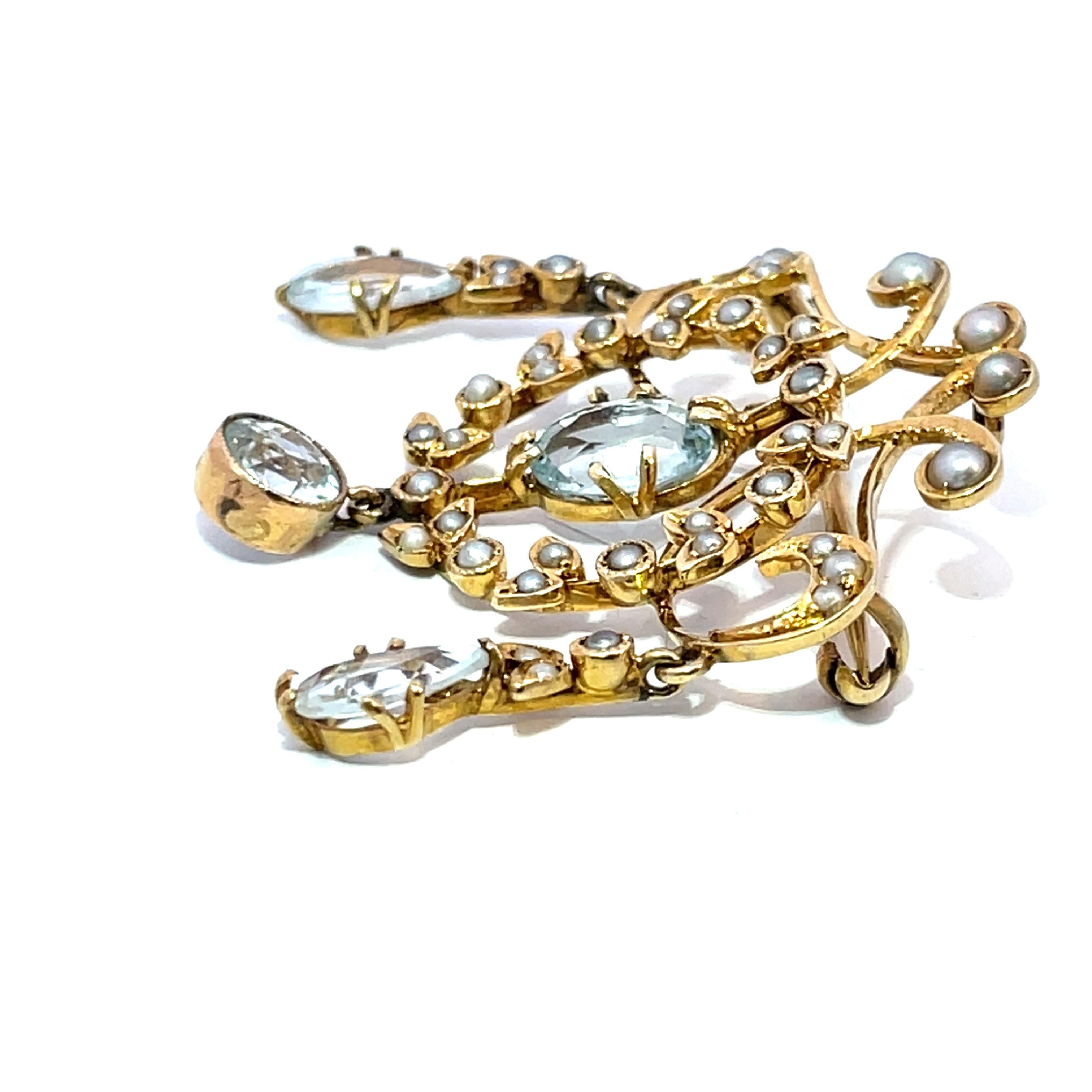 Broche ancienne en or jaune 18k en perle de rocaille et aqua Bon état - En vente à New York, NY