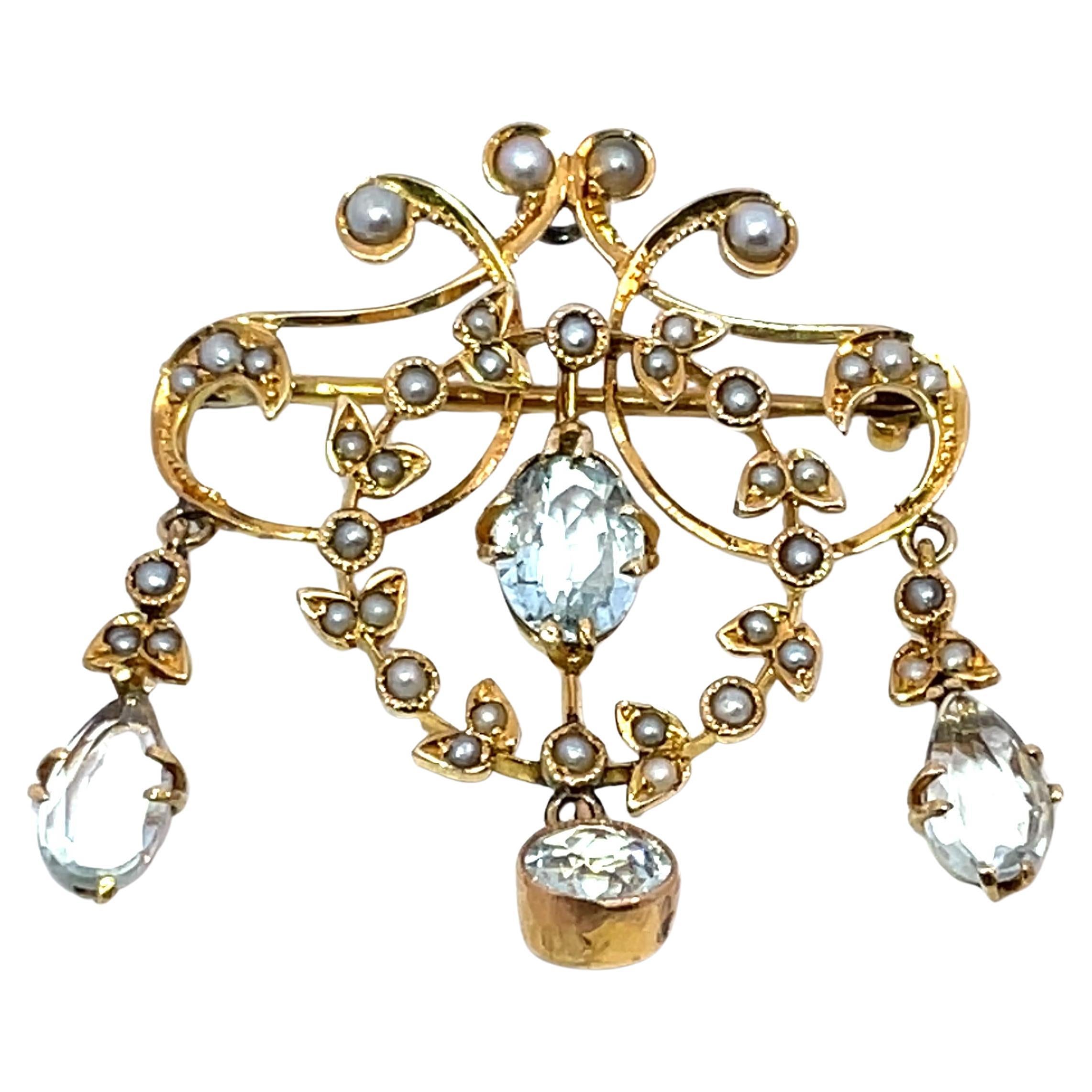 Broche ancienne en or jaune 18k en perle de rocaille et aqua en vente