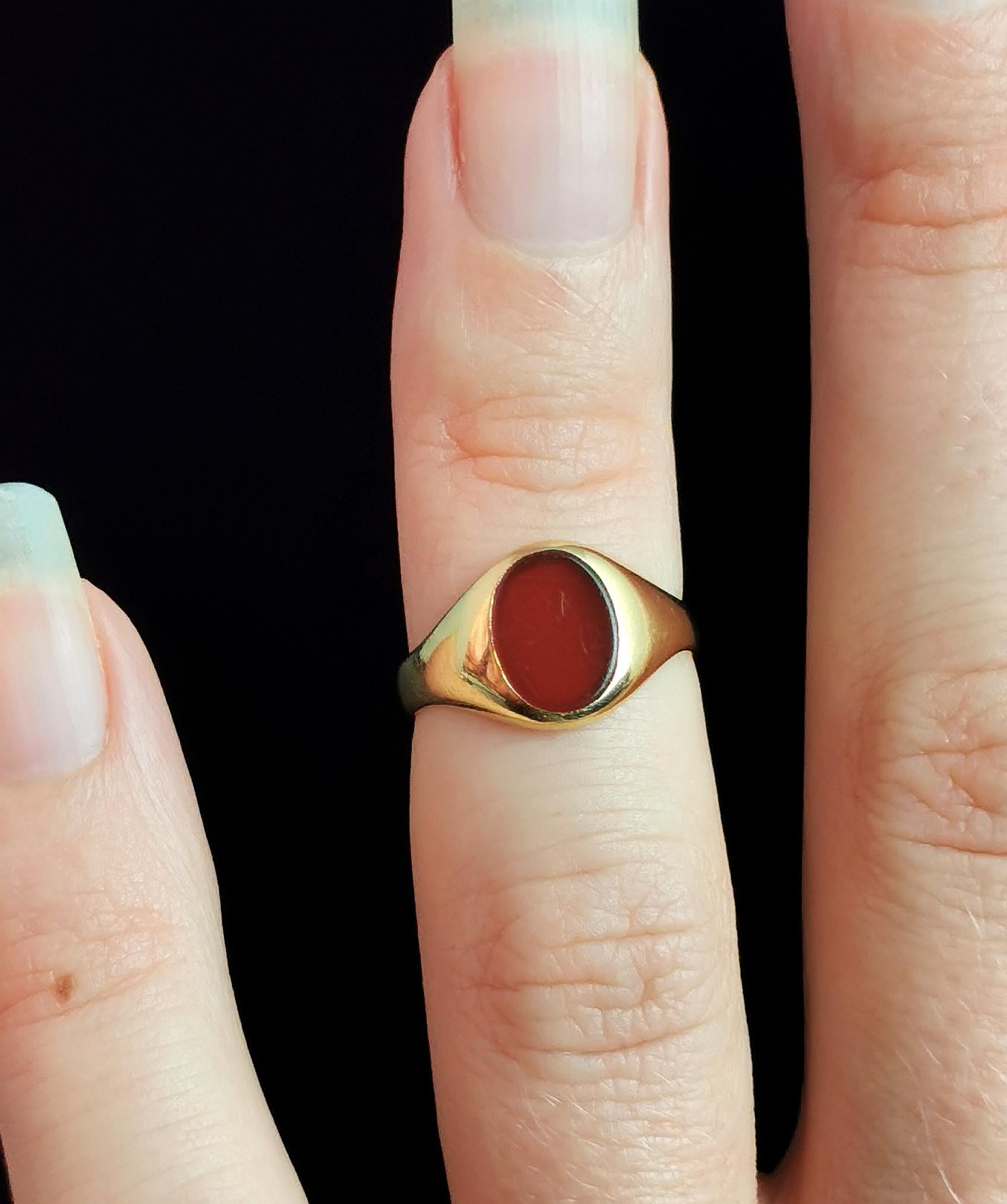 Oval Cut Antique 18k Yellow Gold, Carnelian Signet Ring, Pinky Ring