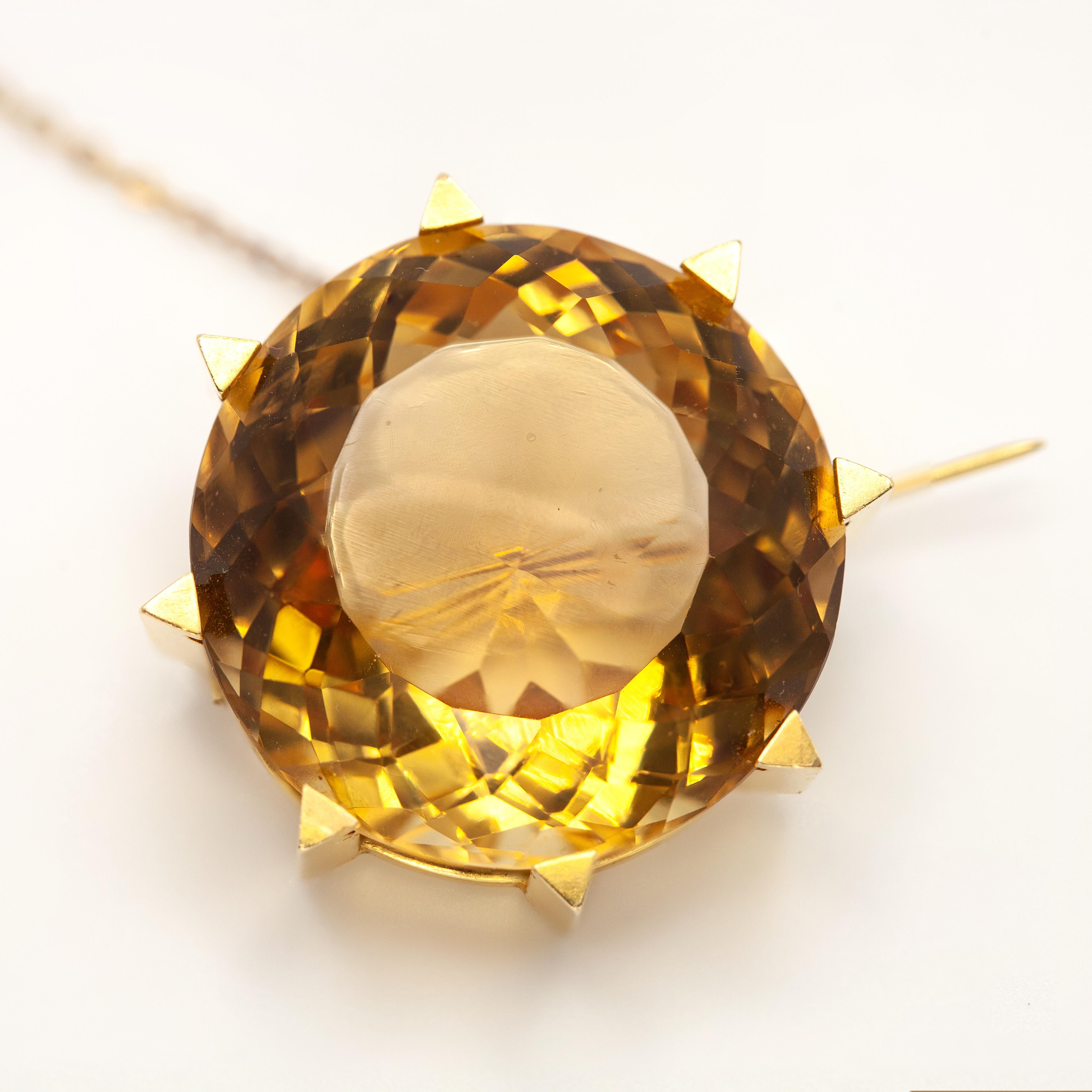 Broche ancienne en or jaune 18K à la citrine de 1918 en vente 7