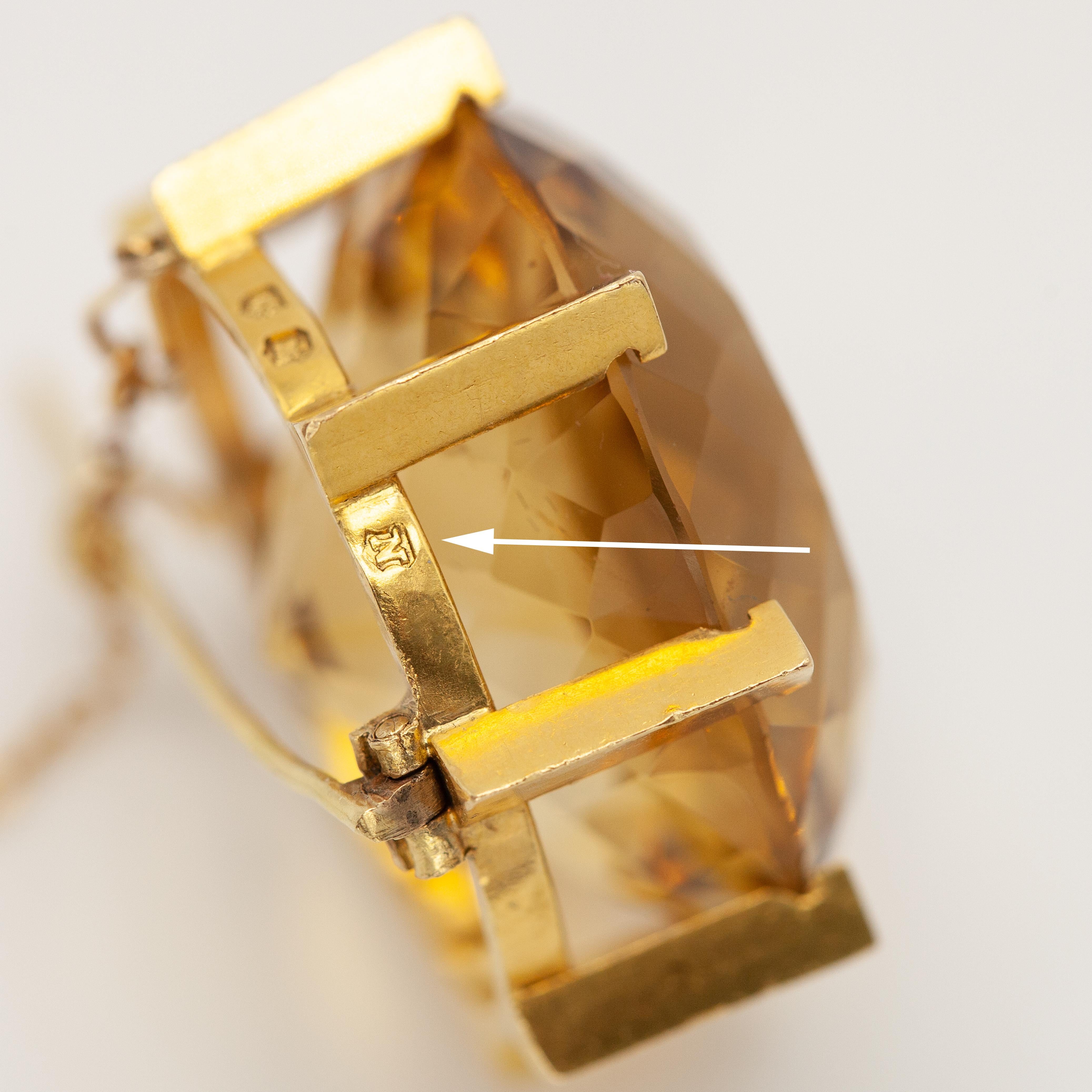 Broche ancienne en or jaune 18K à la citrine de 1918 Unisexe en vente