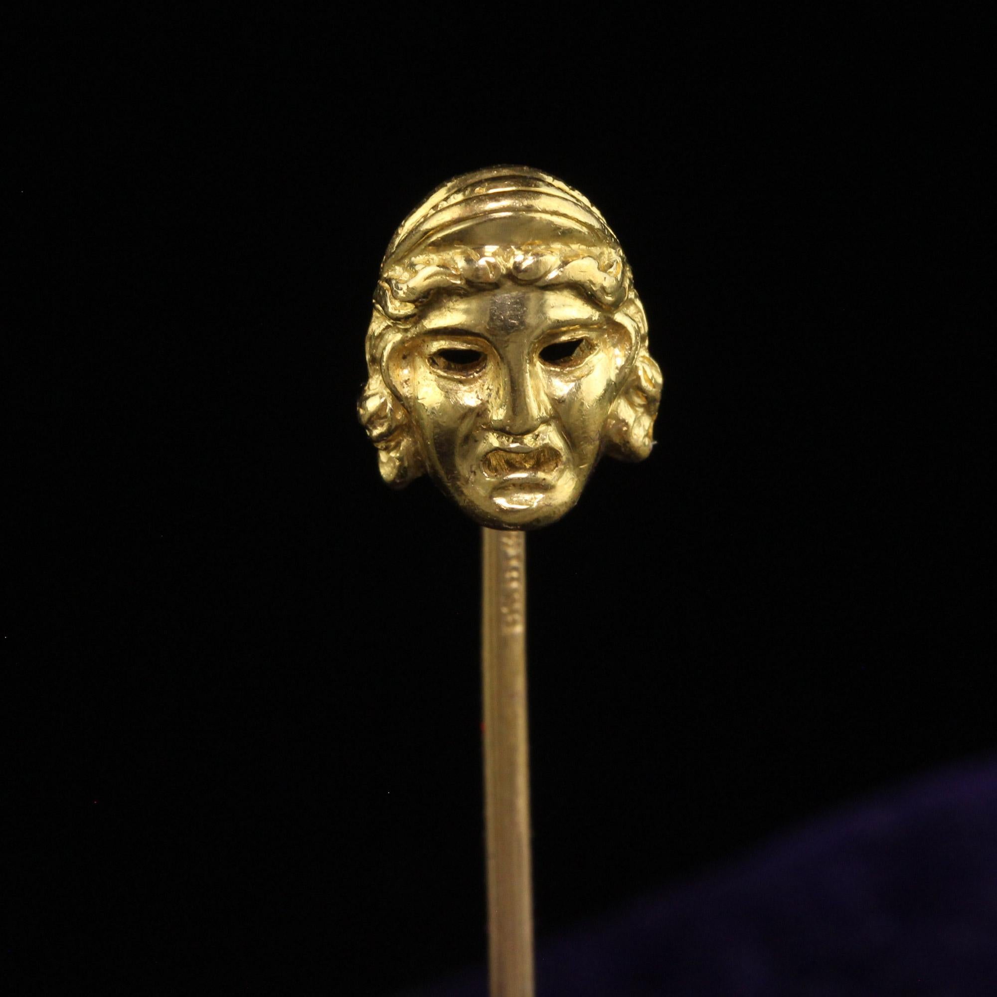 Antique 18K Yellow Gold French Melpomene and Thalia Mask Stick Pin In Good Condition In Great Neck, NY
