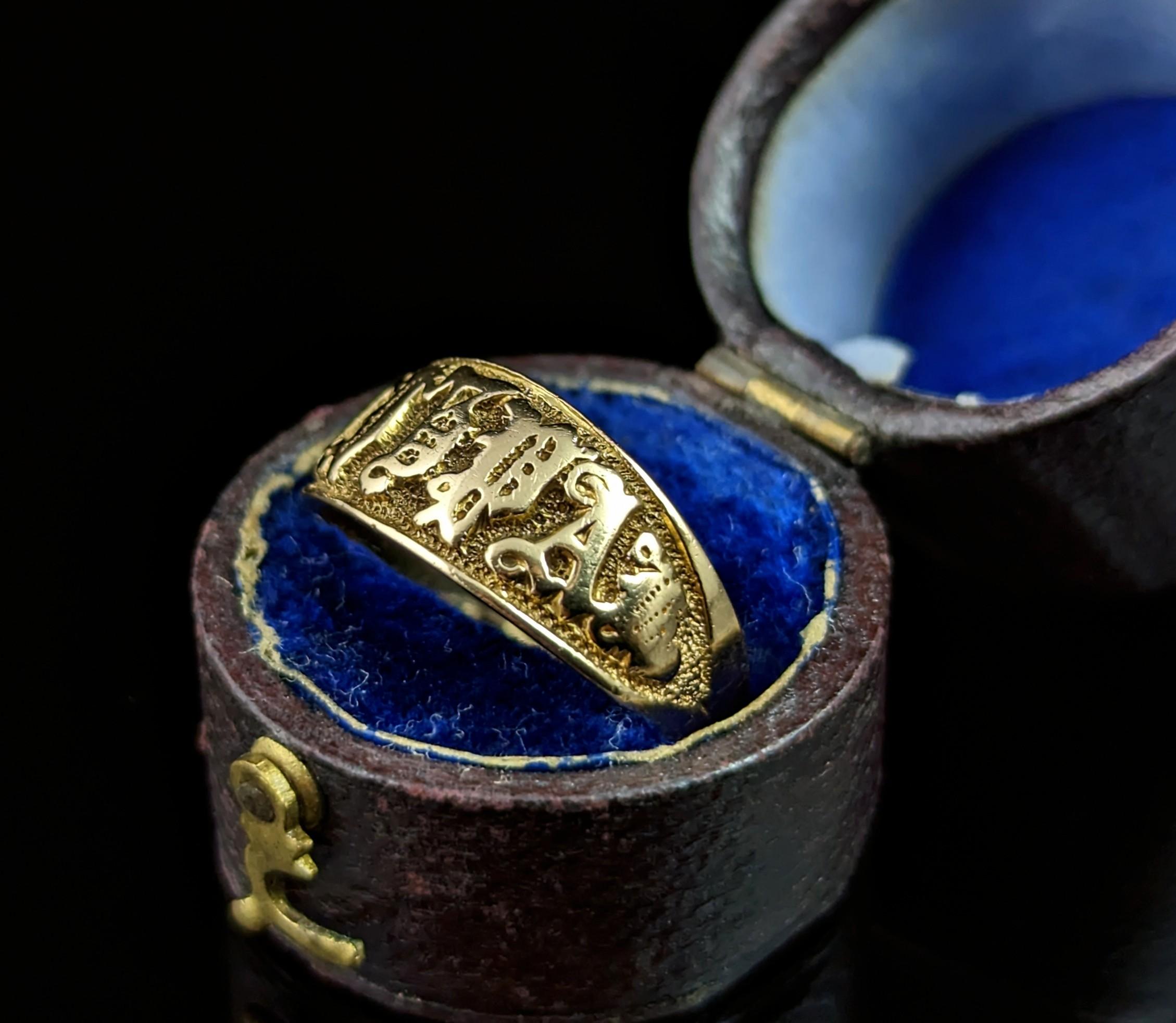 Women's Antique 18k yellow gold Mizpah ring, Victorian 