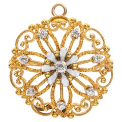 Antiguo Broche Floral de Esmalte con Diamantes de Corte Europeo en Oro Amarillo de 18k
