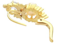 Orecchini antichi in oro giallo 18k con perle e diamanti da 0,82 carati, CIRCA 1900