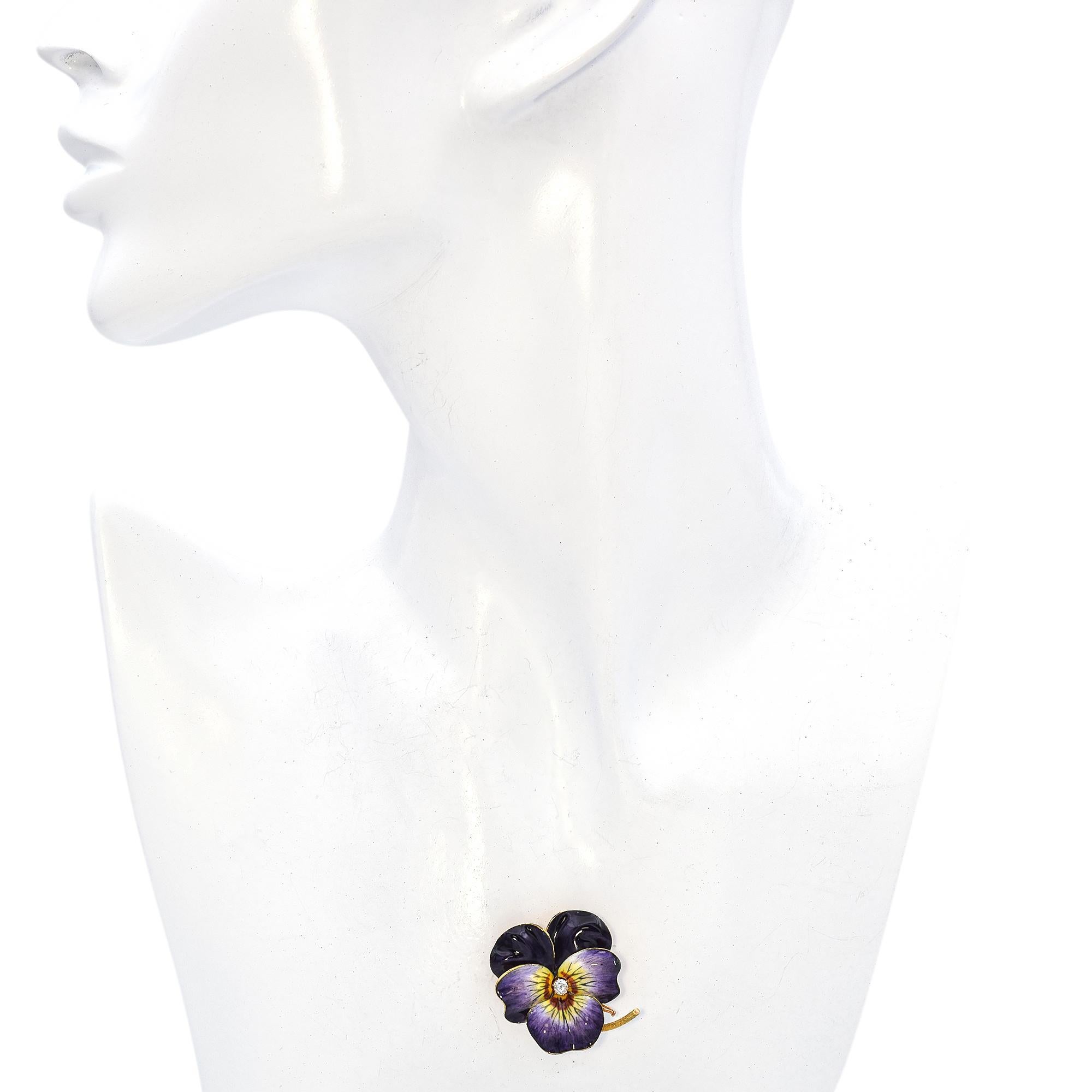 Women's Antique 18K Yellow Gold Purple Pansy Enamel Brooch For Sale