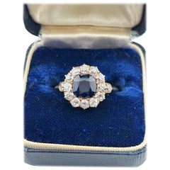 Antique 18k Yellow Gold Sapphire & Natural Diamond Ring