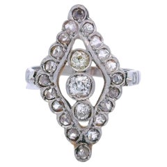 Antique 18kt Gold and Platinum Ring with Diamonds