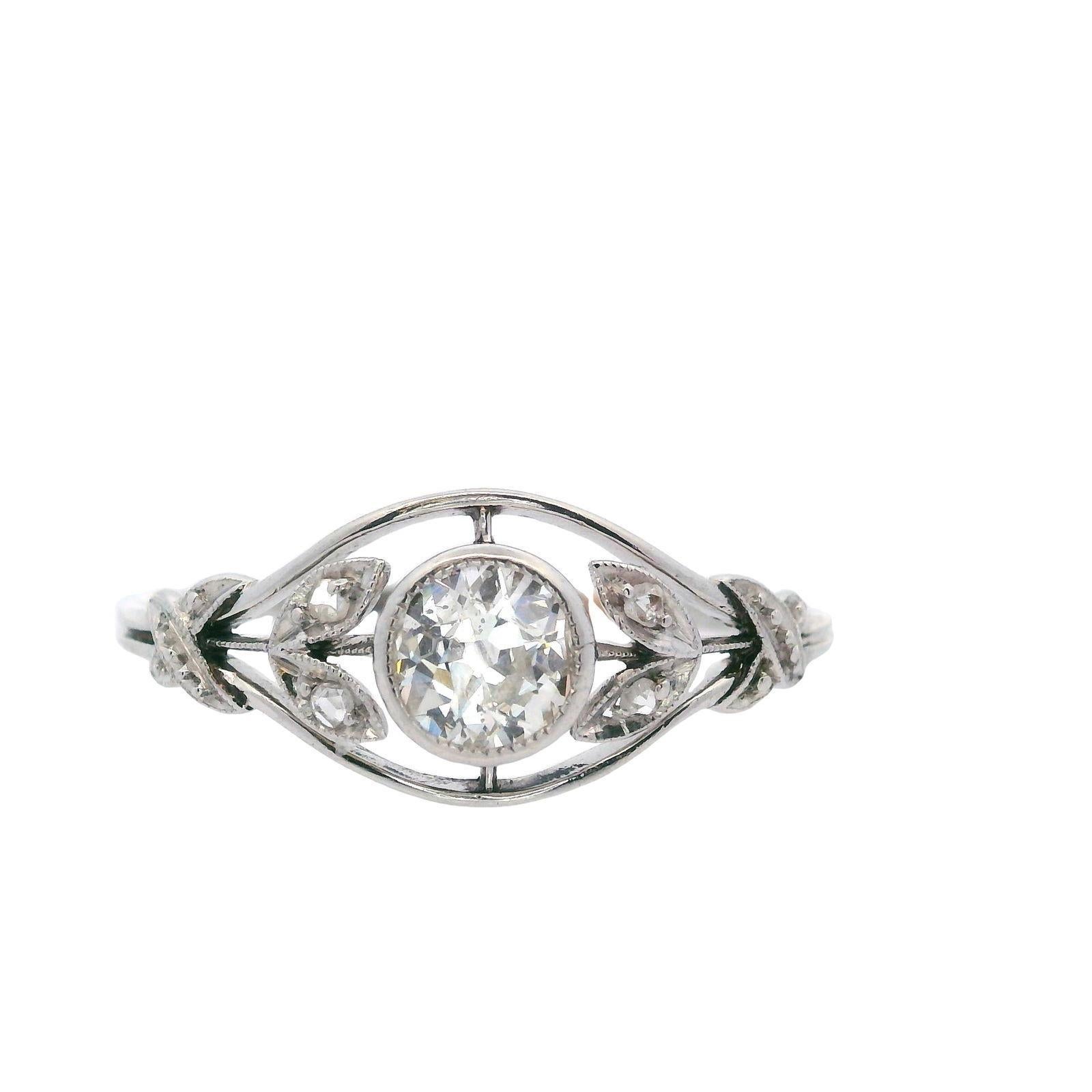 Old European Cut Antique 18kt white Gold Engagement Ring with Diamonds For Sale
